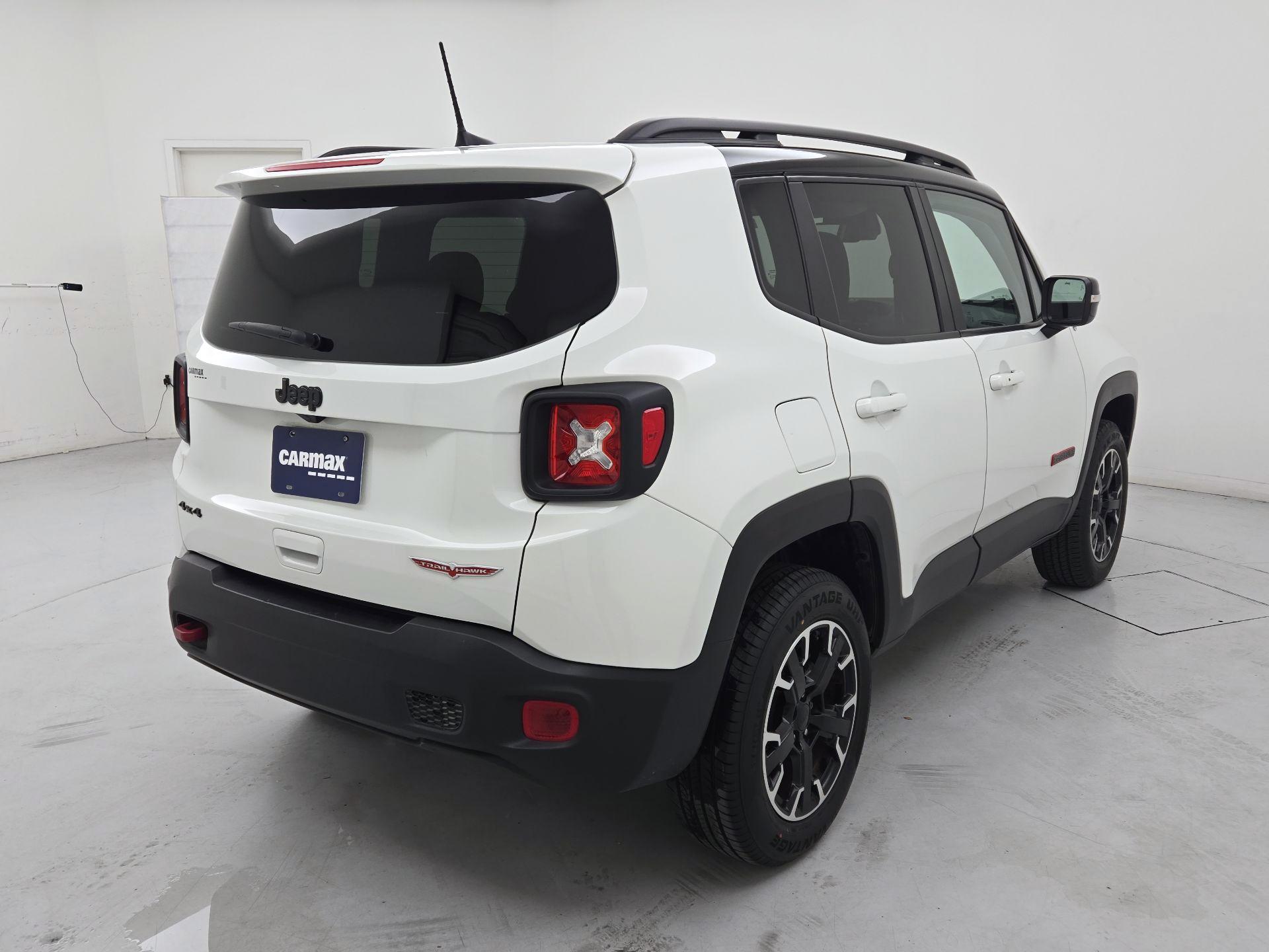 Thumbnail: 2023 Jeep Renegade - 5