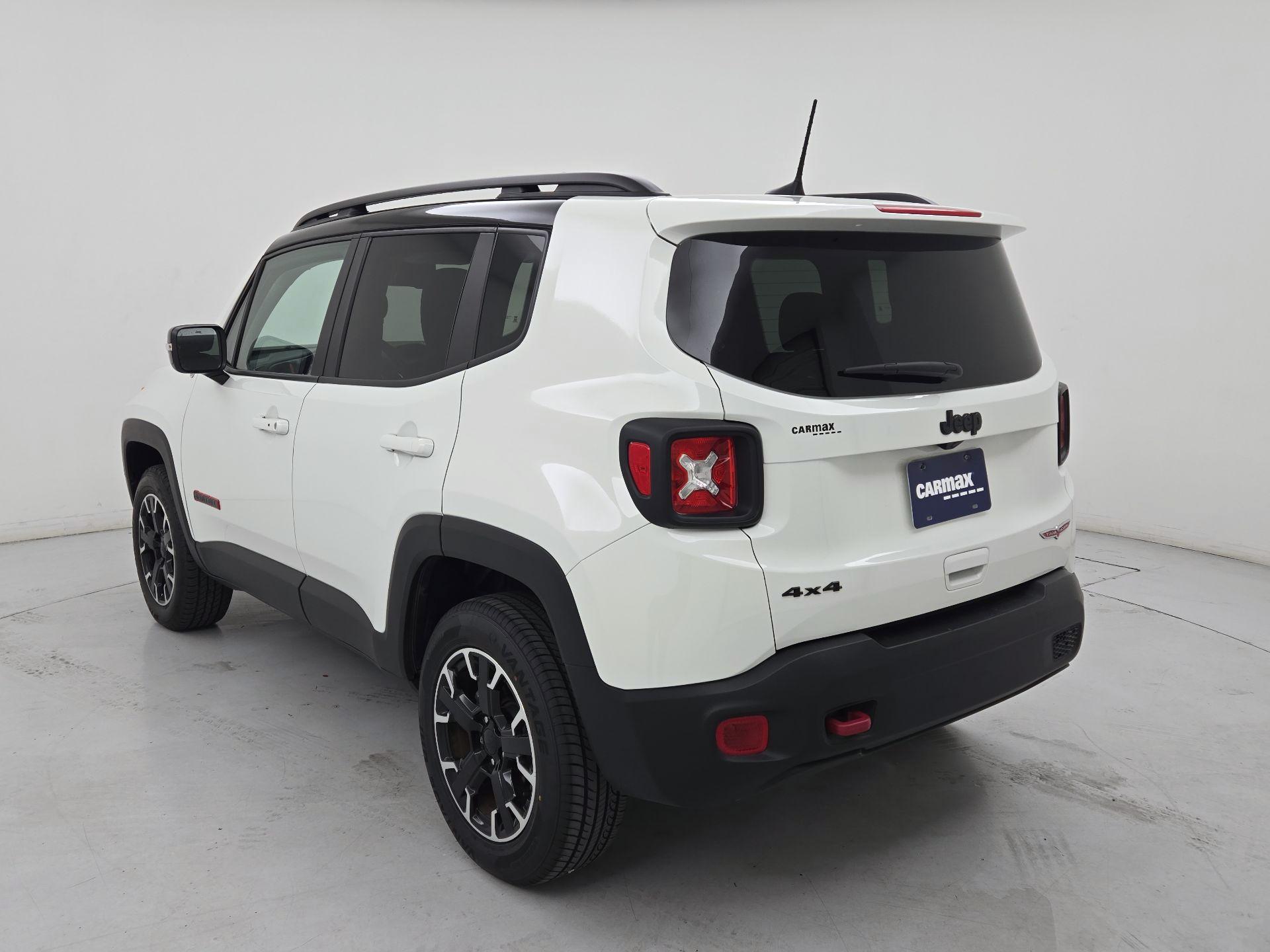 Thumbnail: 2023 Jeep Renegade - 7