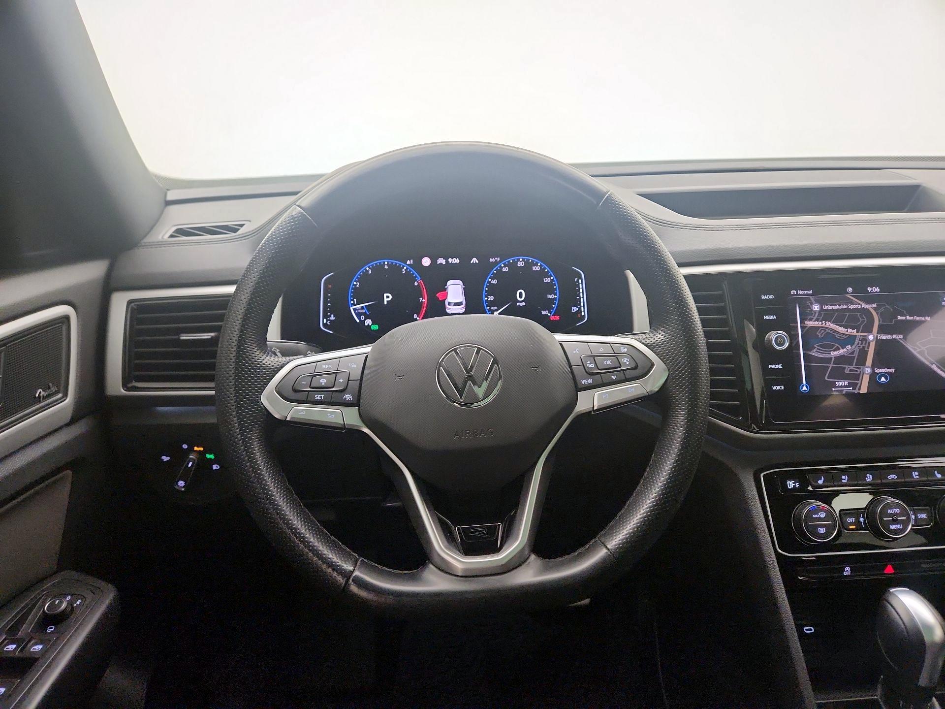 Thumbnail: 2021 Volkswagen Atlas - 10