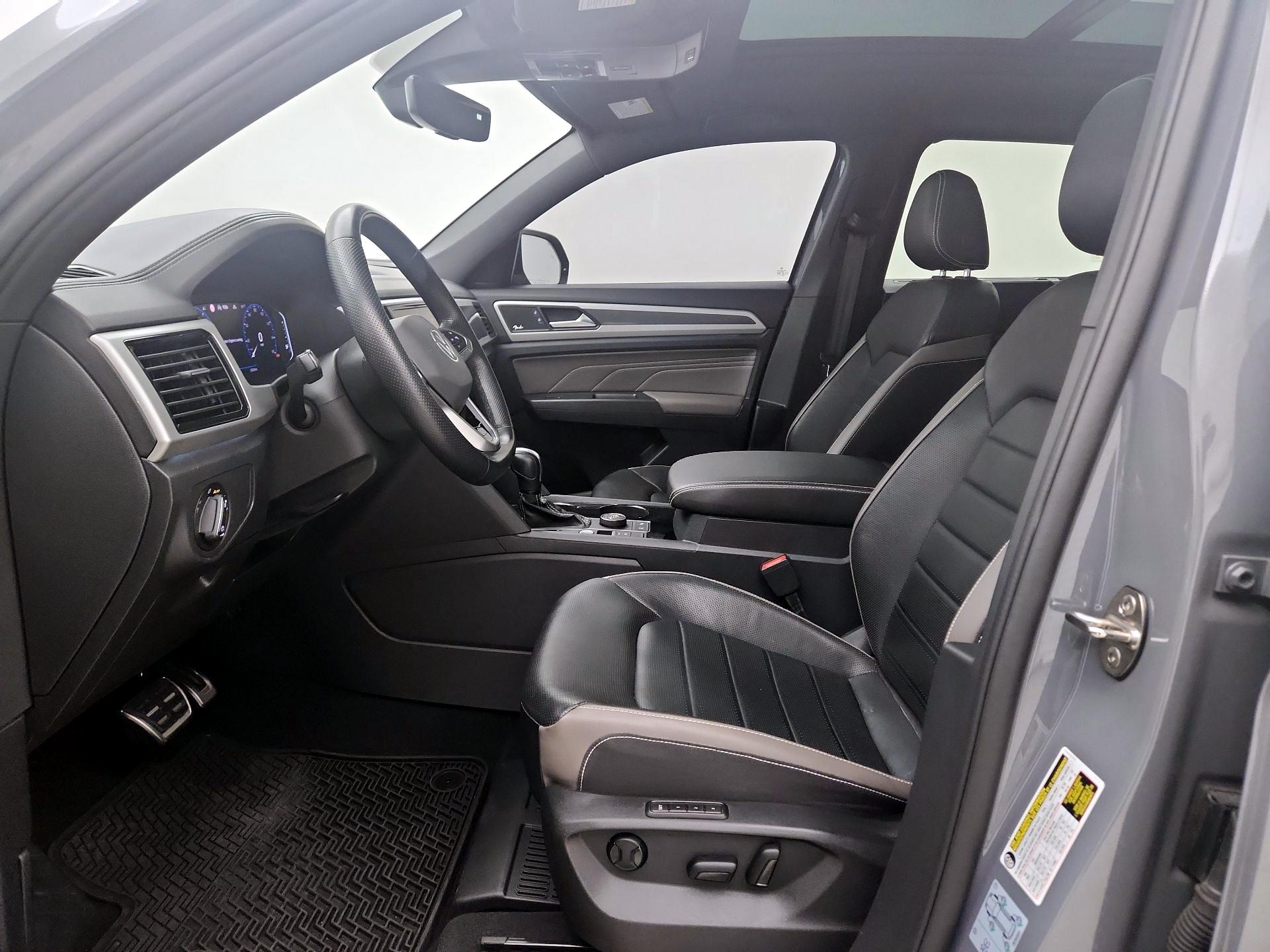 Thumbnail: 2021 Volkswagen Atlas - 11