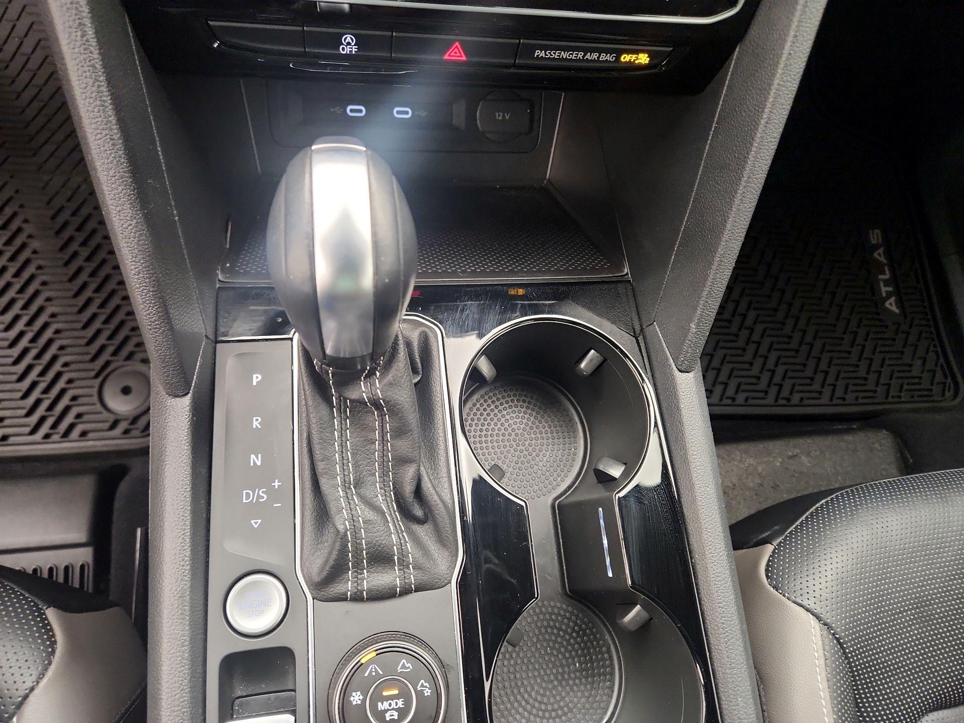 Thumbnail: 2021 Volkswagen Atlas - 18