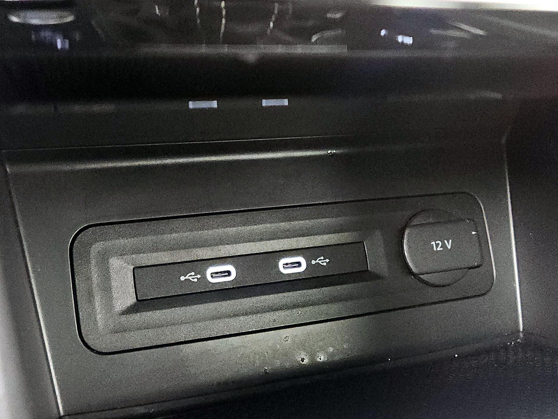 Thumbnail: 2021 Volkswagen Atlas - 19