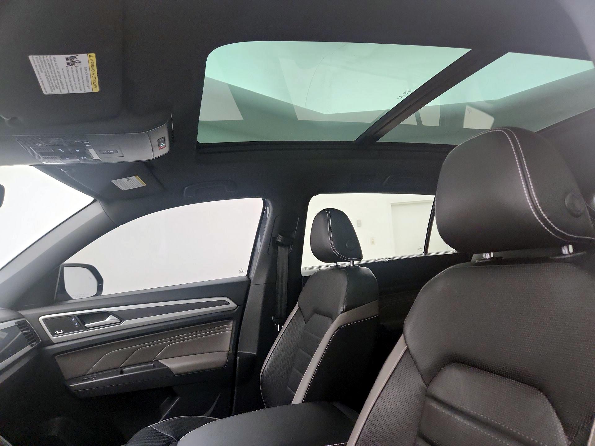 Thumbnail: 2021 Volkswagen Atlas - 20