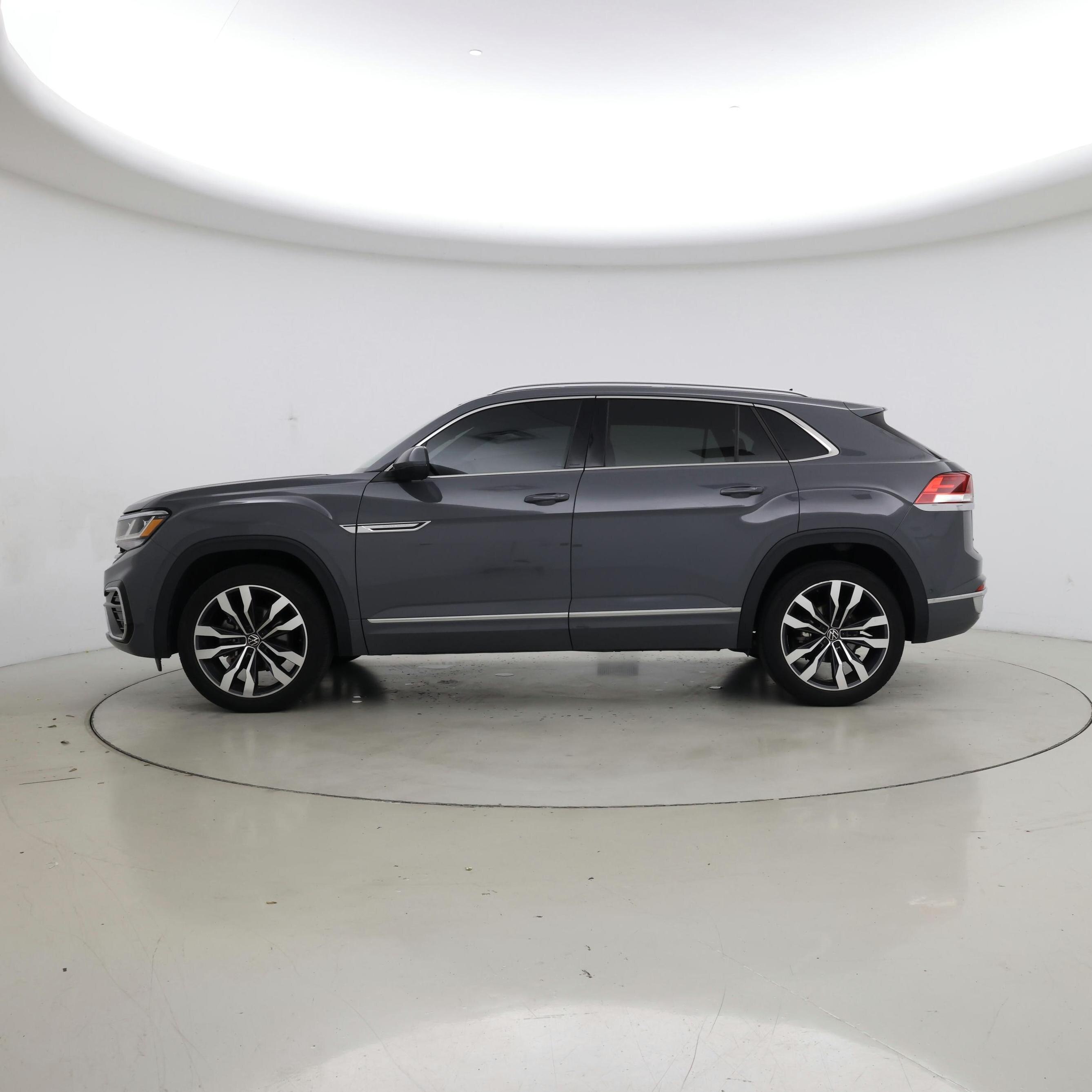 Thumbnail: 2021 Volkswagen Atlas - 3