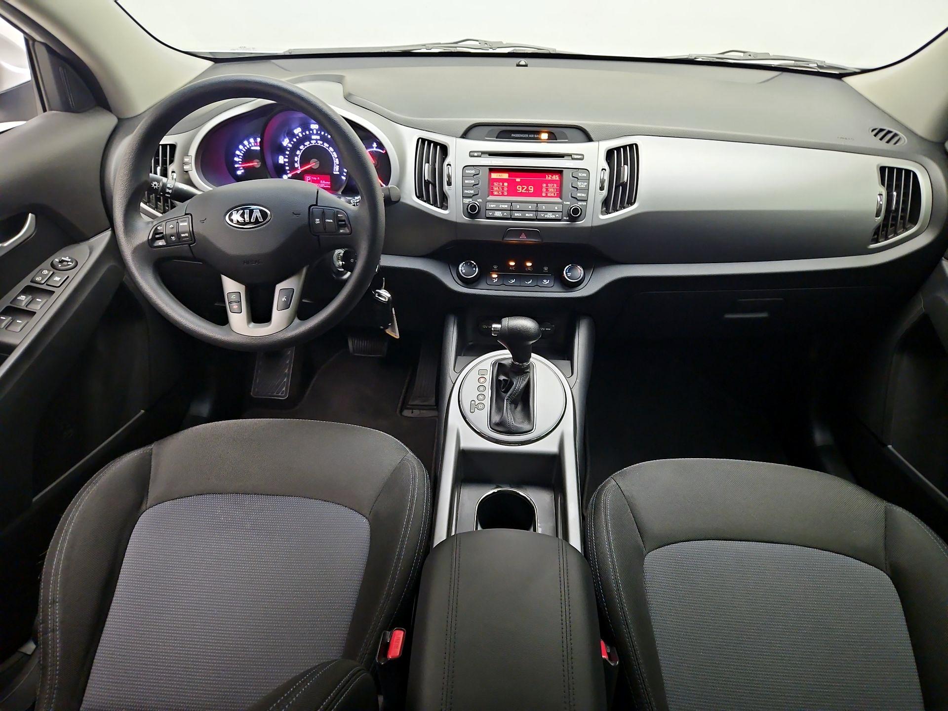 Thumbnail: 2015 Kia Sportage - 9