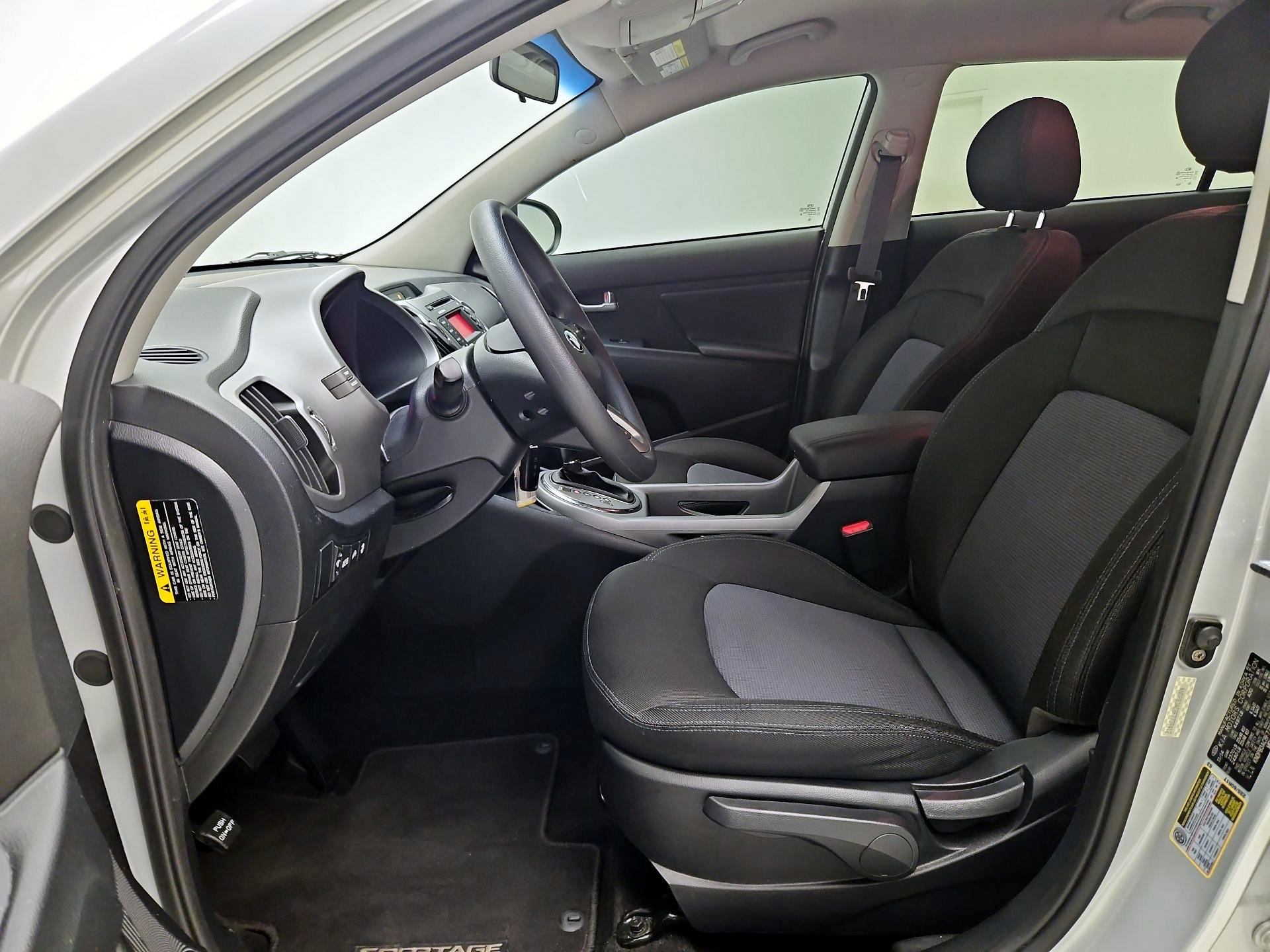 Thumbnail: 2015 Kia Sportage - 11