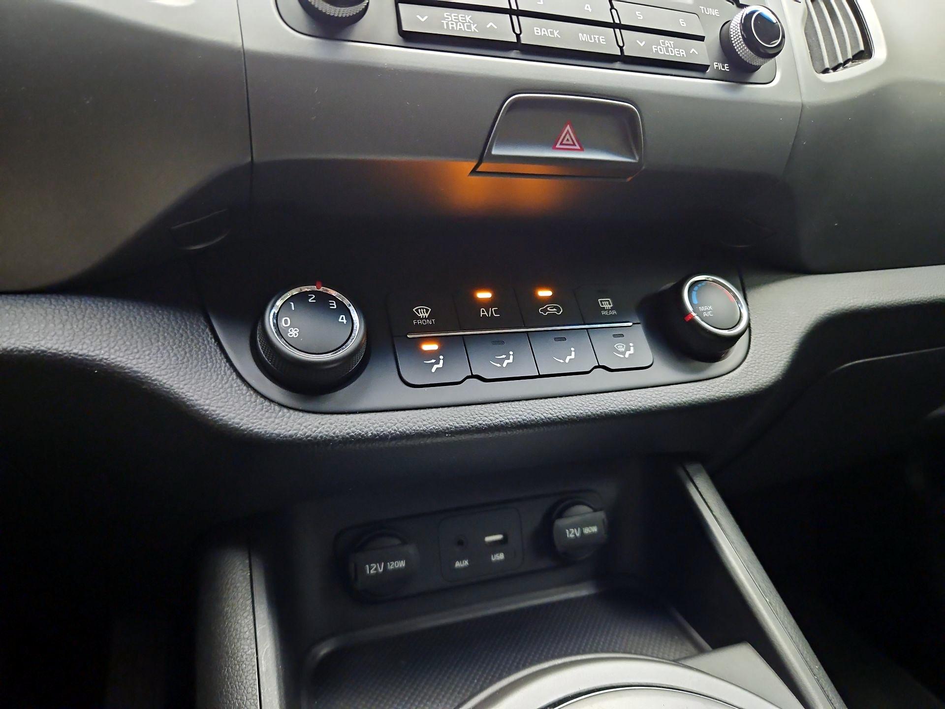 Thumbnail: 2015 Kia Sportage - 14