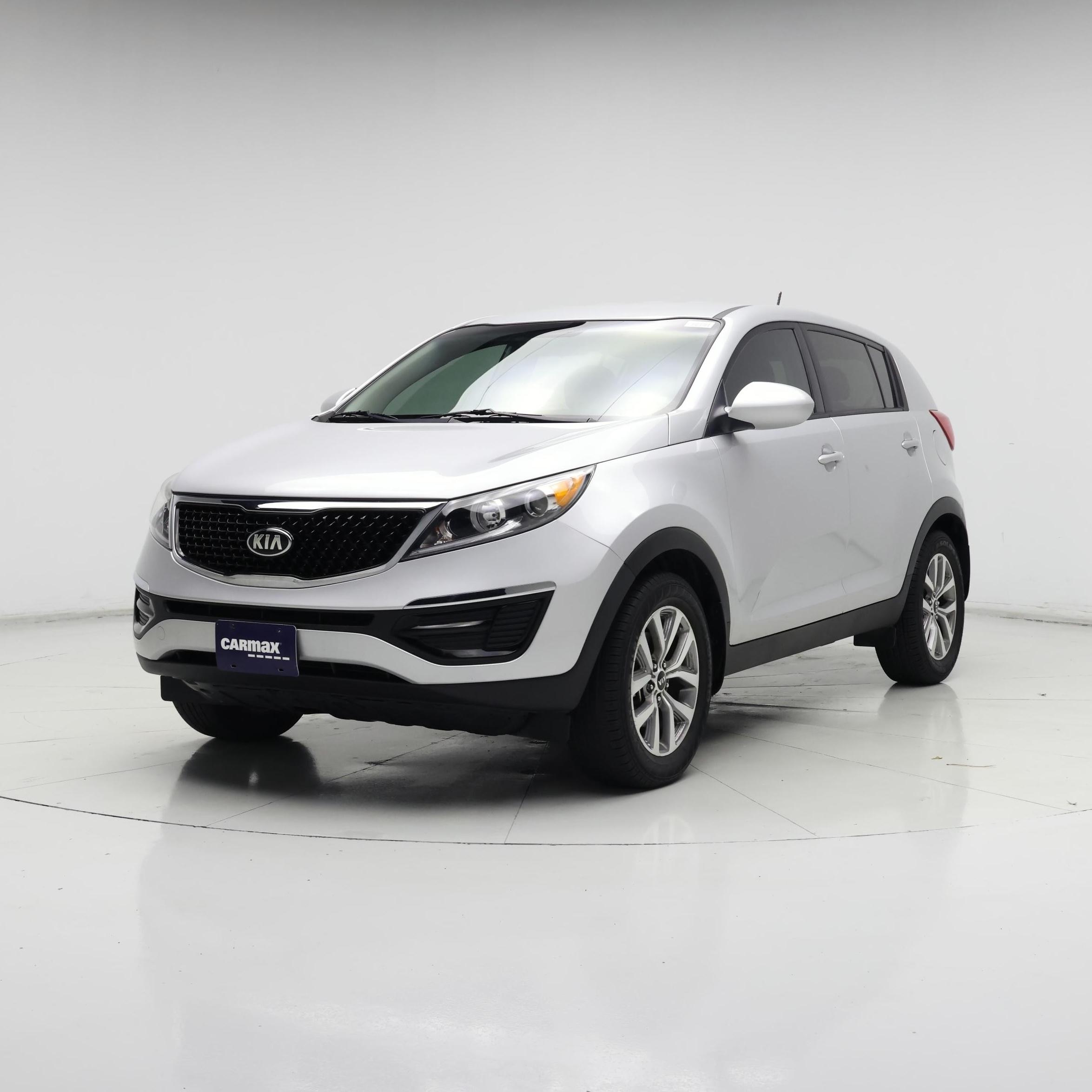Thumbnail: 2015 Kia Sportage - 4
