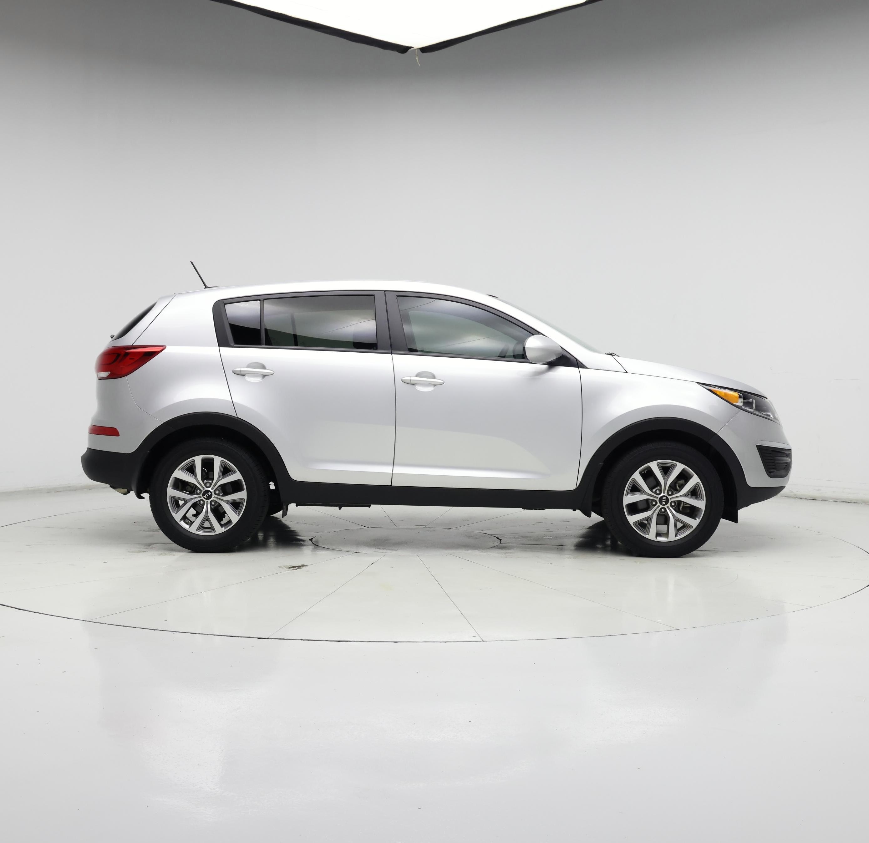 Thumbnail: 2015 Kia Sportage - 7