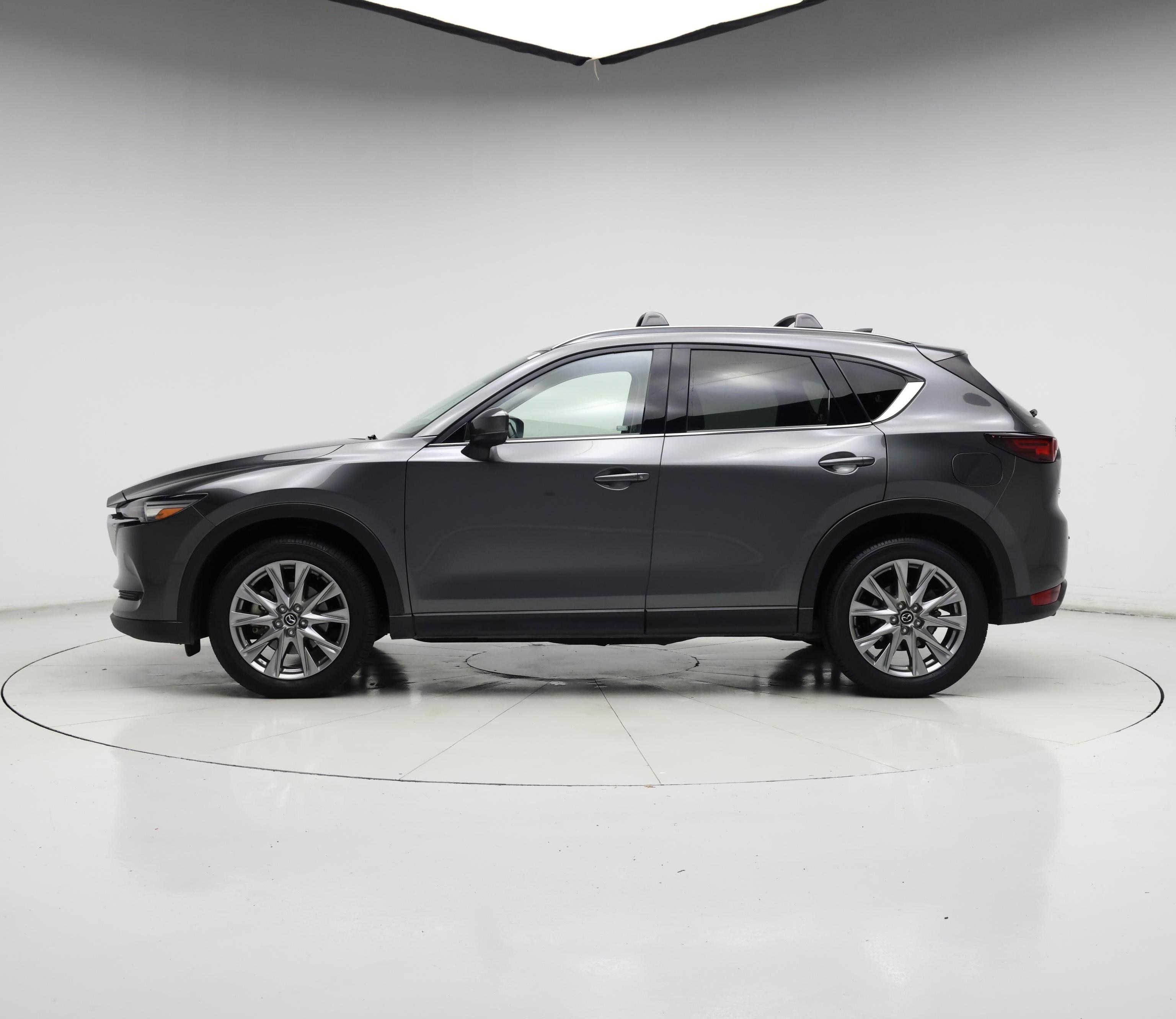 Thumbnail: 2021 Mazda CX-5 - 3