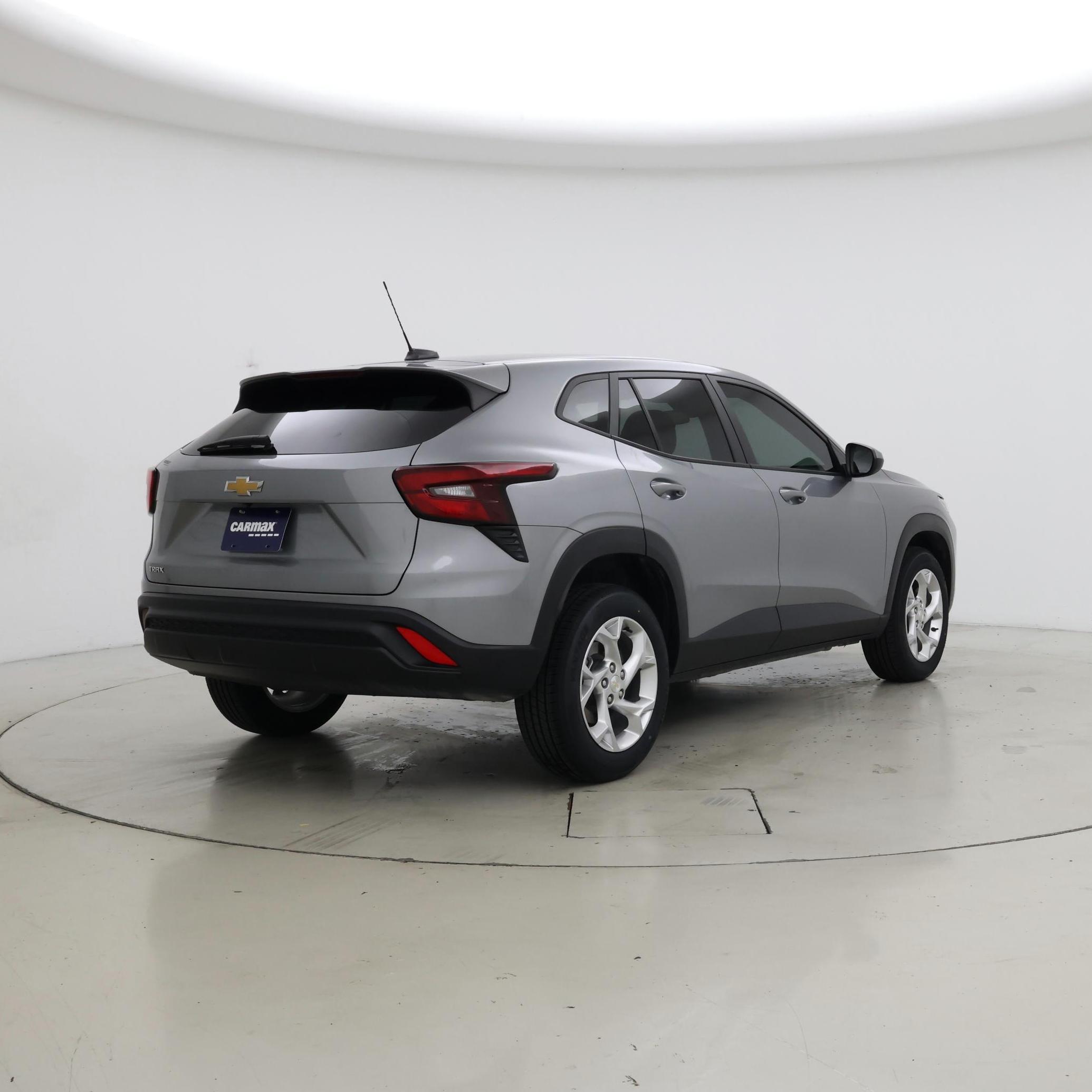 Thumbnail: 2024 Chevrolet Trax - 8