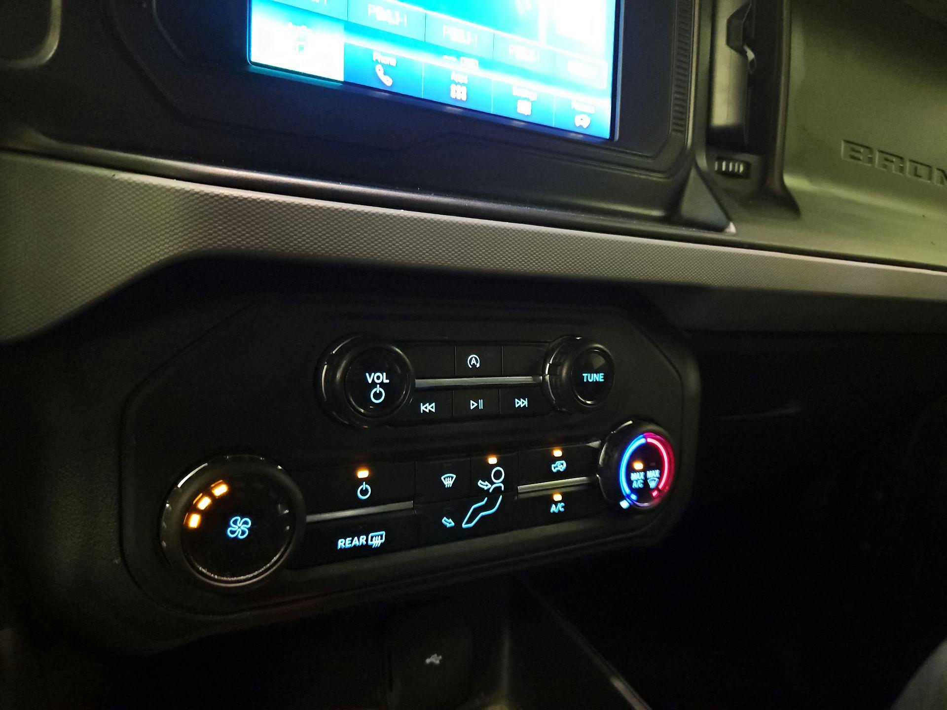 Thumbnail: 2023 Ford Bronco - 15