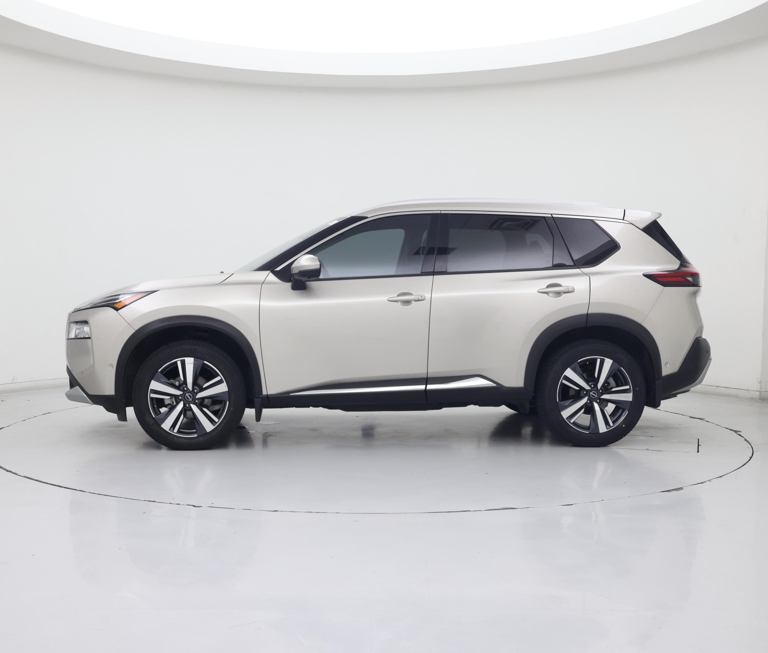 Thumbnail: 2023 Nissan Rogue - 3