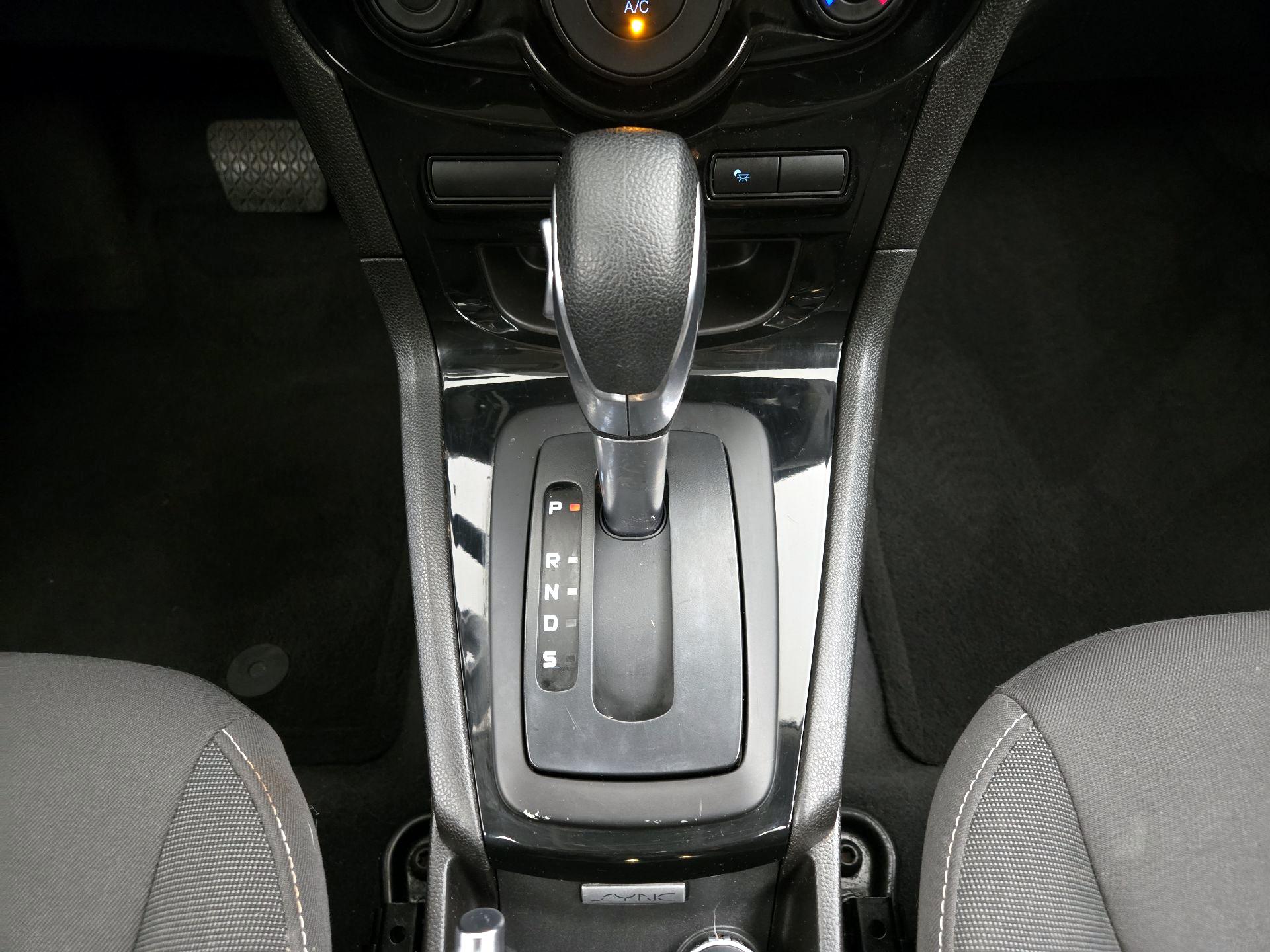 Thumbnail: 2019 Ford Fiesta - 17