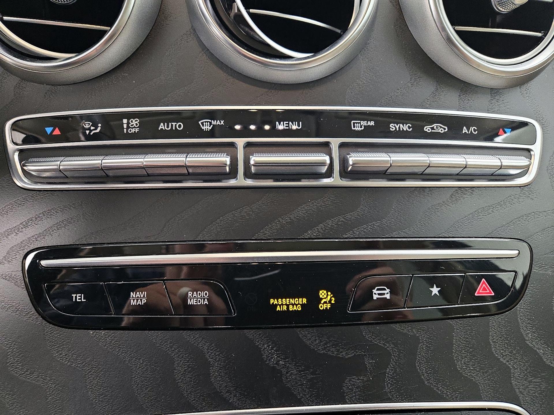 Thumbnail: 2022 Mercedes-Benz GLC - 16