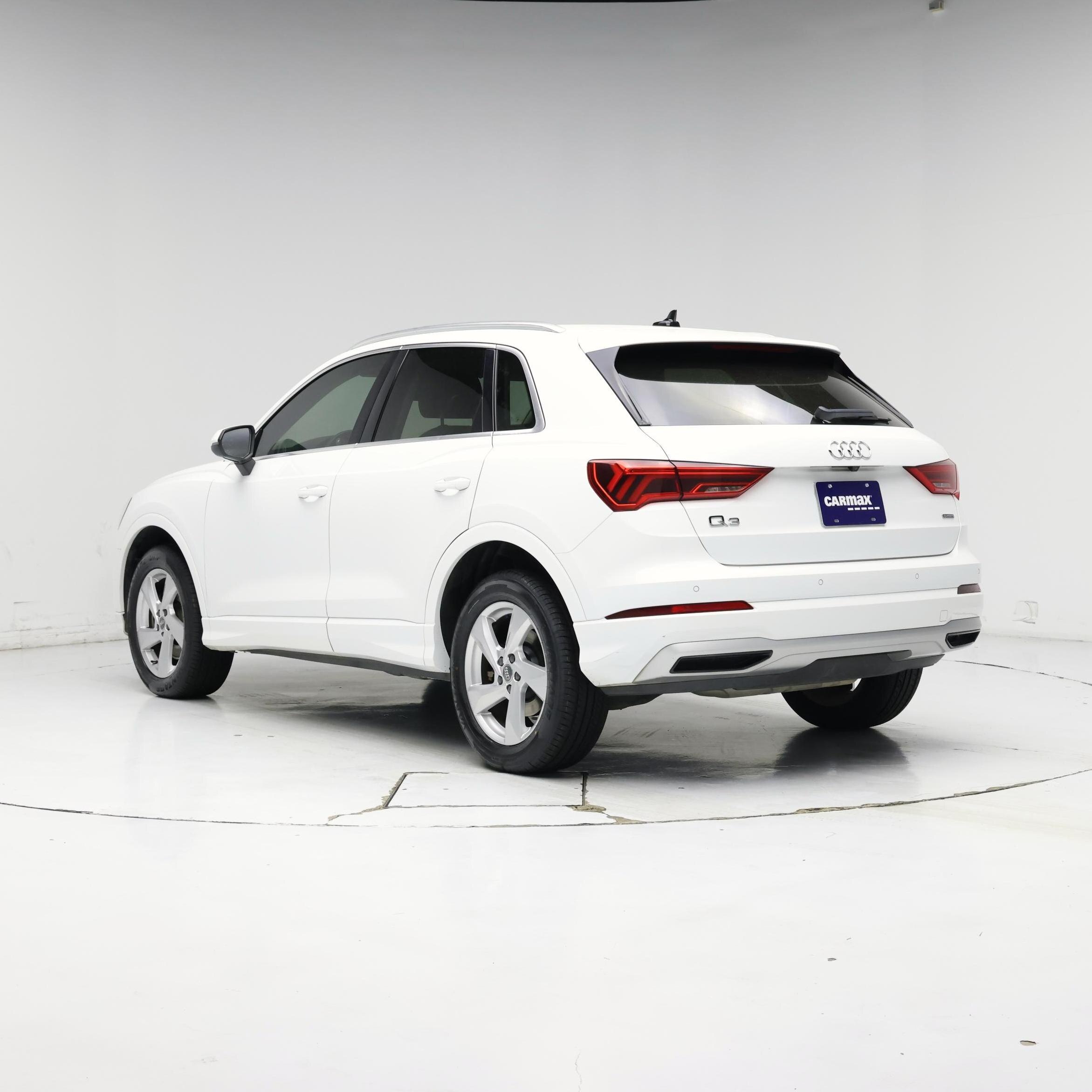 Thumbnail: 2020 Audi Q3 - 2