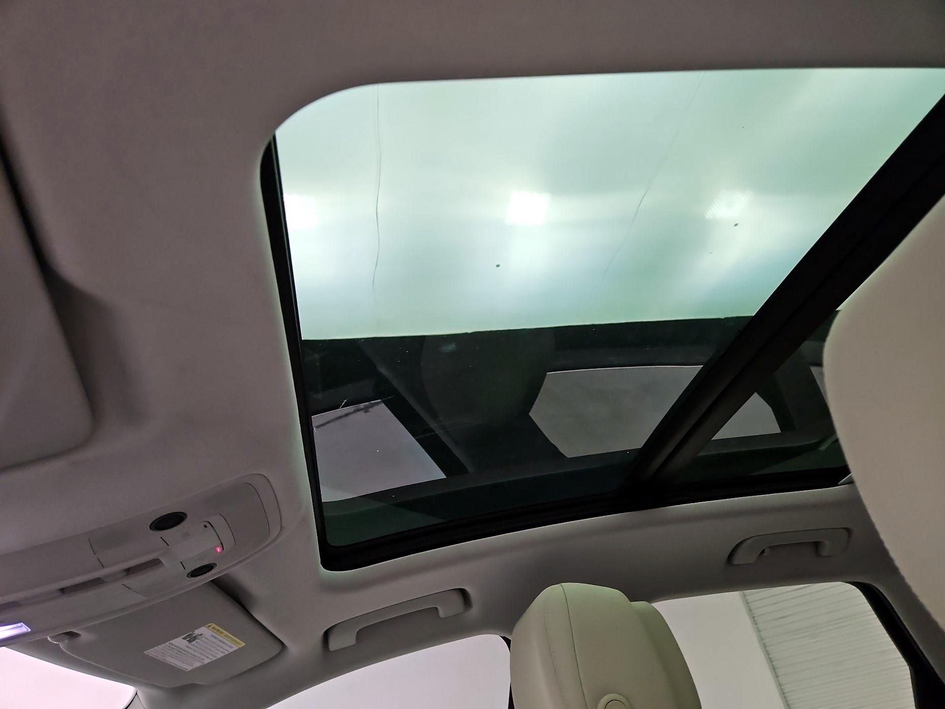 Thumbnail: 2020 Audi Q3 - 19