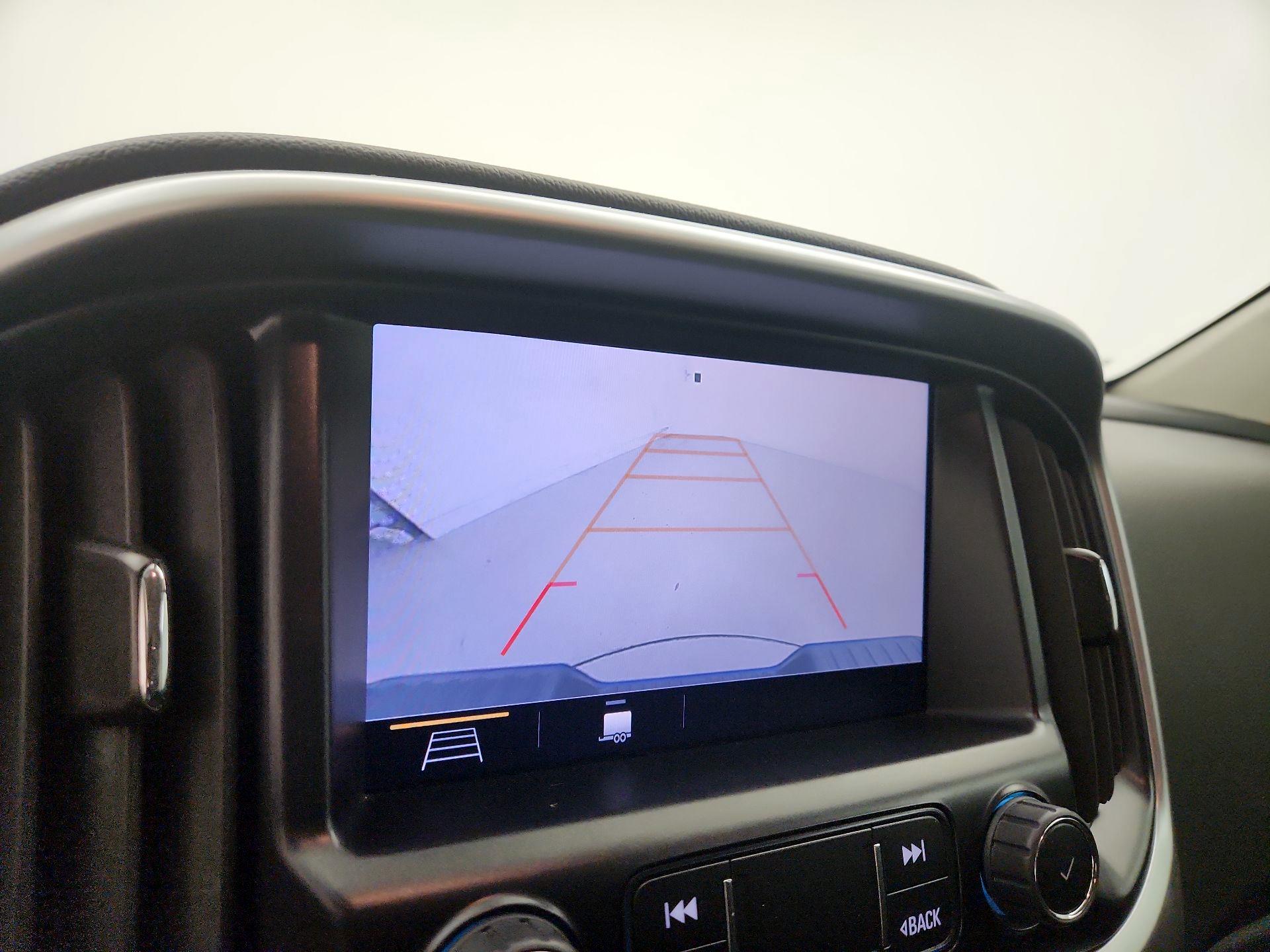 Thumbnail: 2022 Chevrolet Colorado - 15