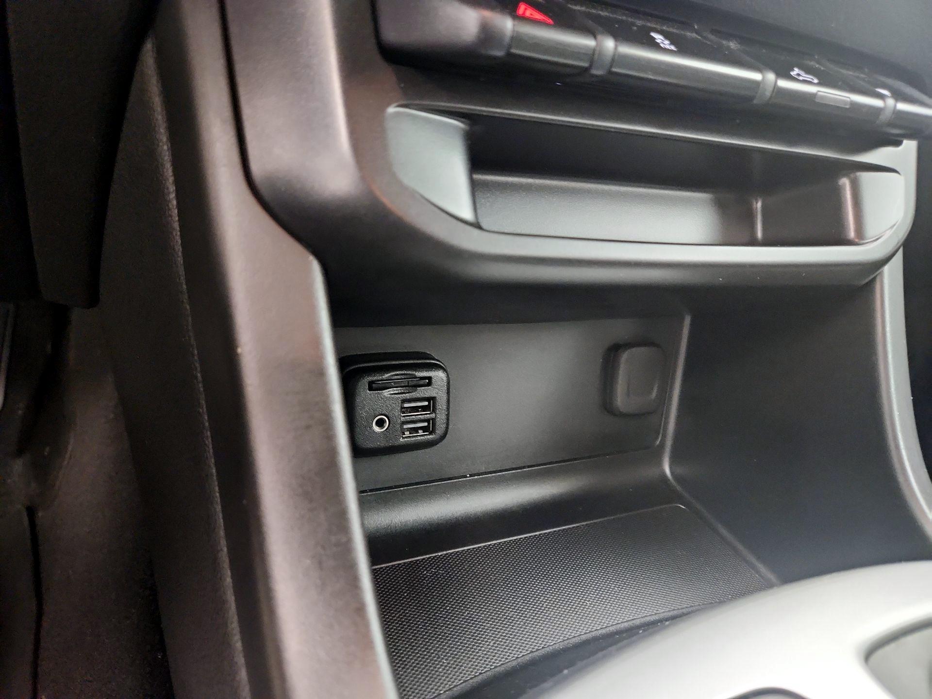 Thumbnail: 2022 Chevrolet Colorado - 19