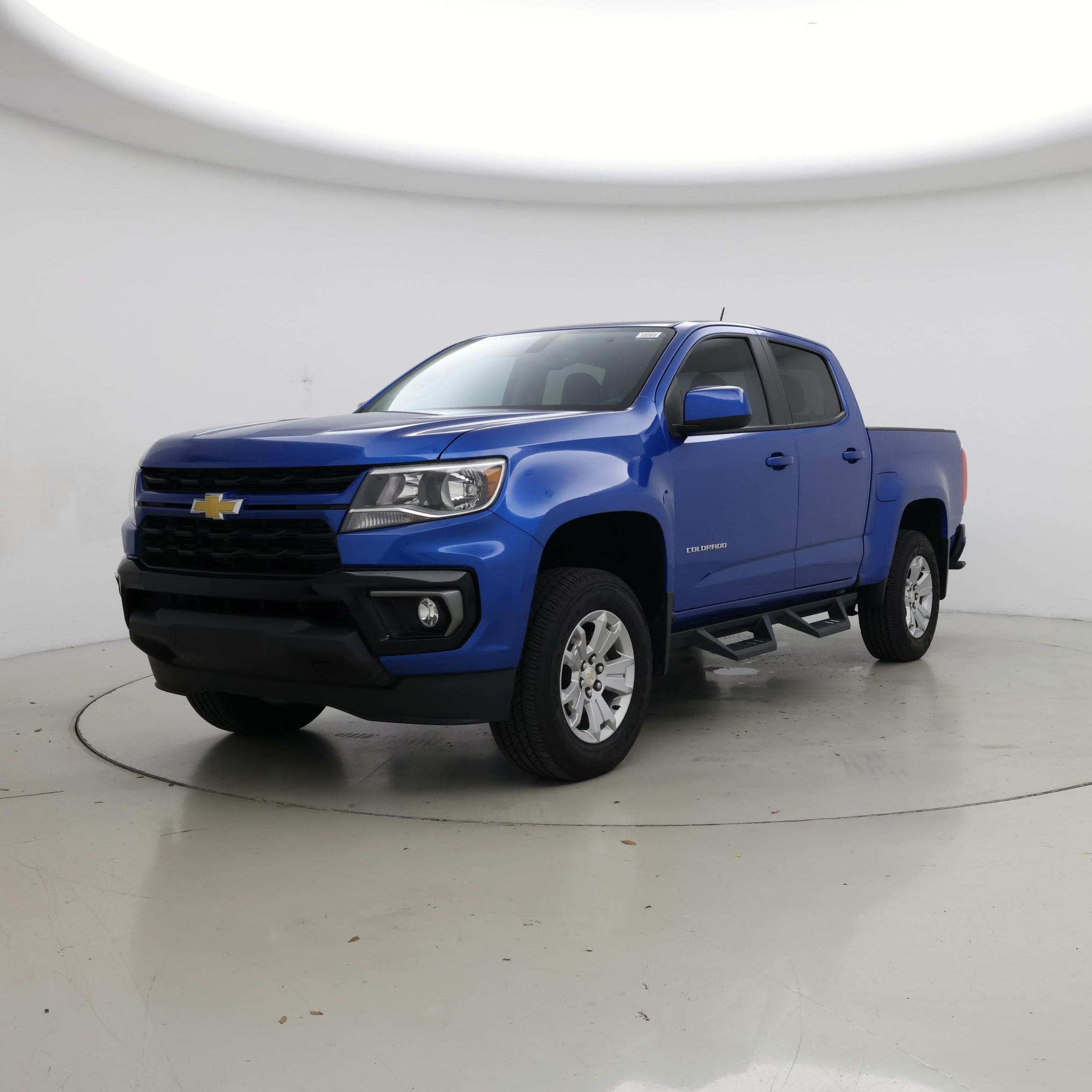 Thumbnail: 2022 Chevrolet Colorado - 4