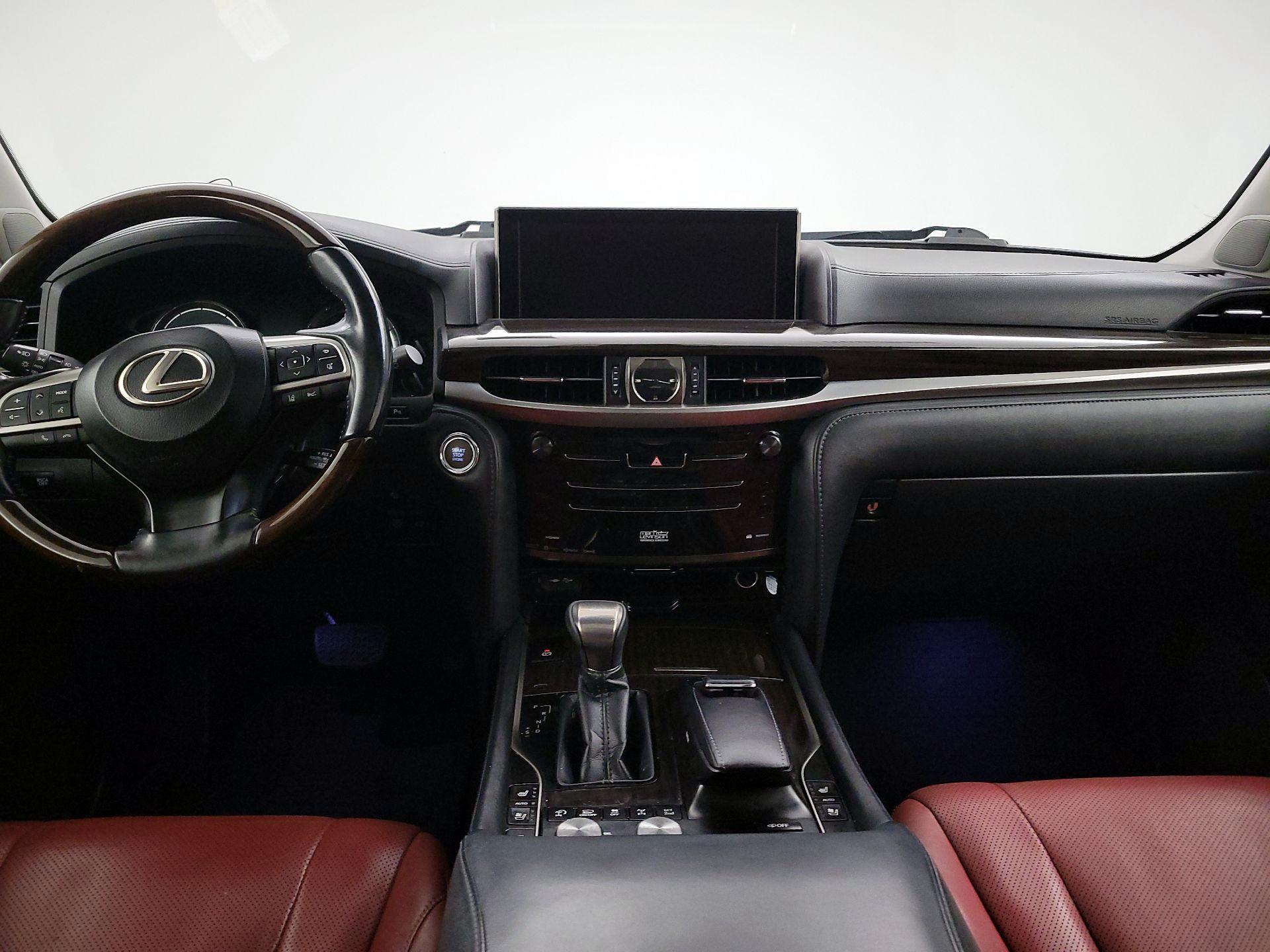 Thumbnail: 2017 Lexus LX - 9