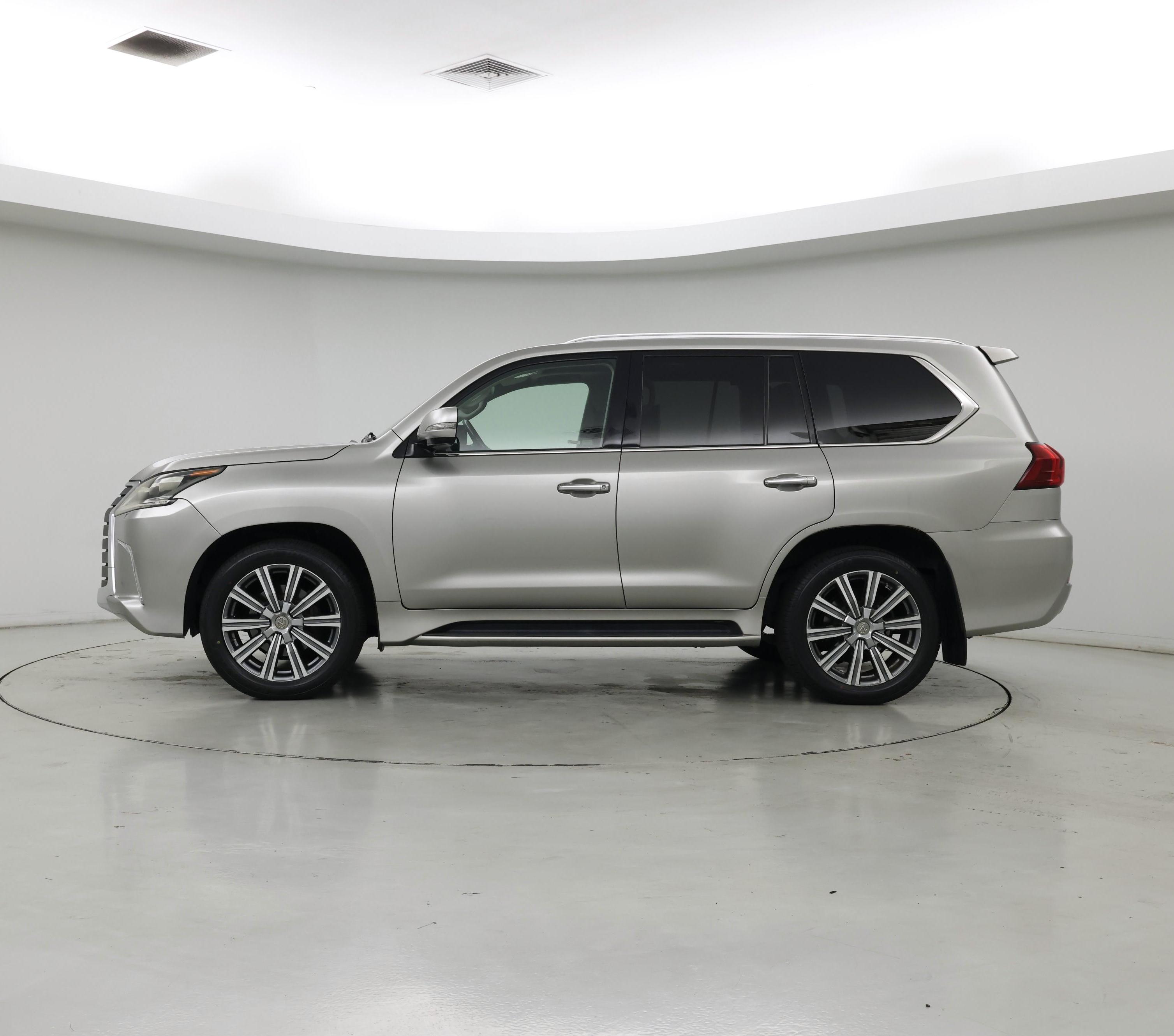 Thumbnail: 2017 Lexus LX - 3