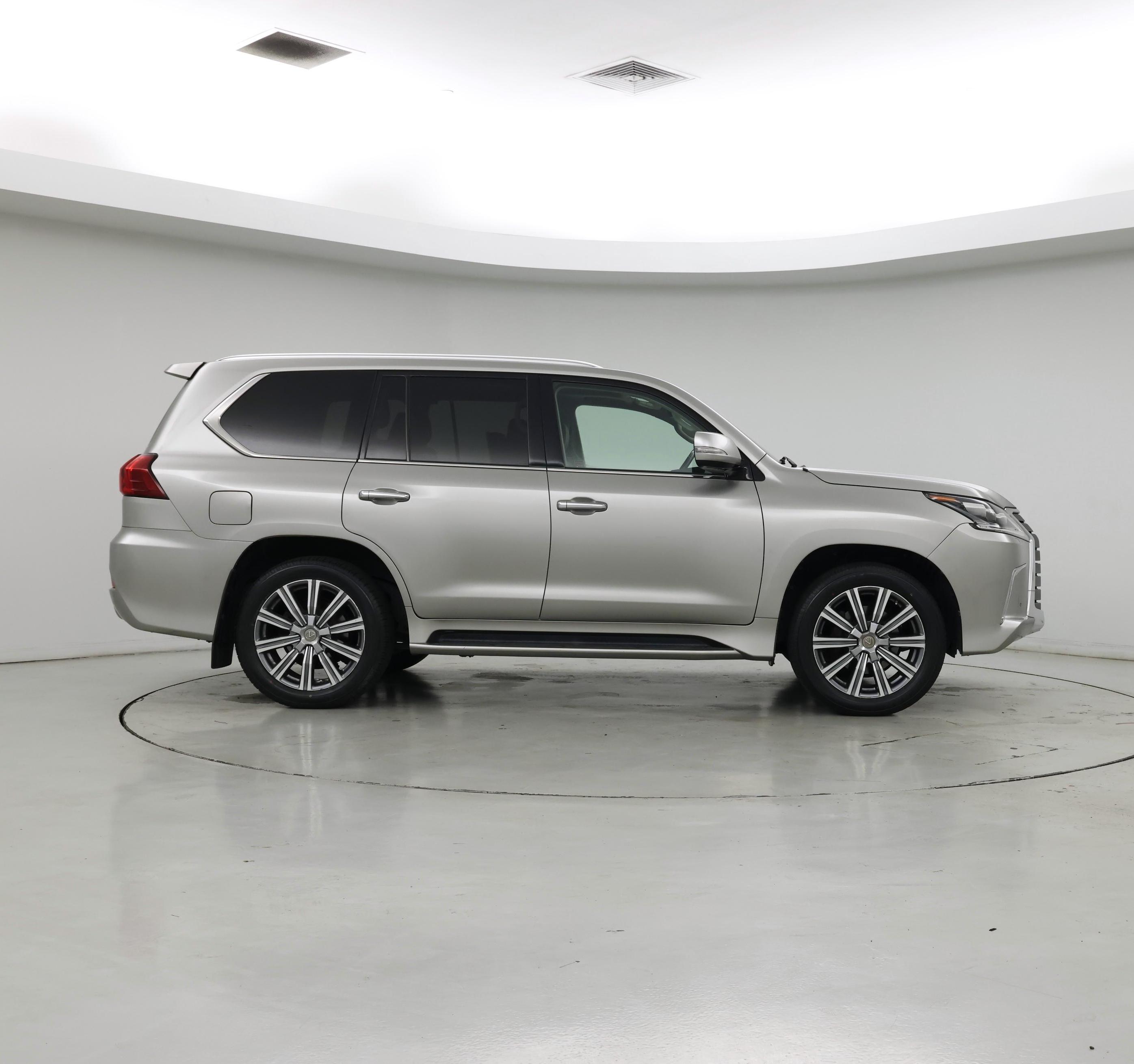 Thumbnail: 2017 Lexus LX - 7