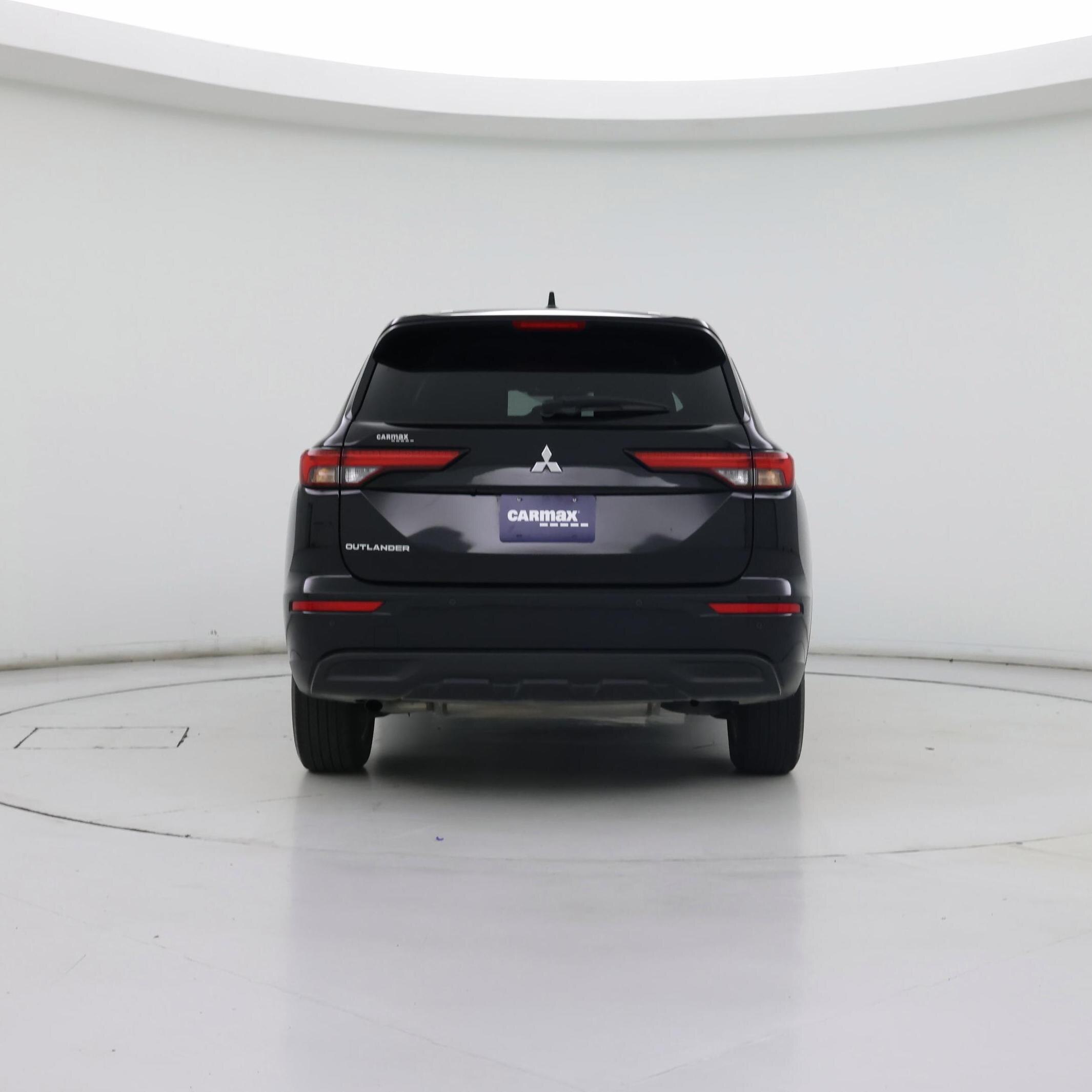 Thumbnail: 2024 Mitsubishi Outlander - 6