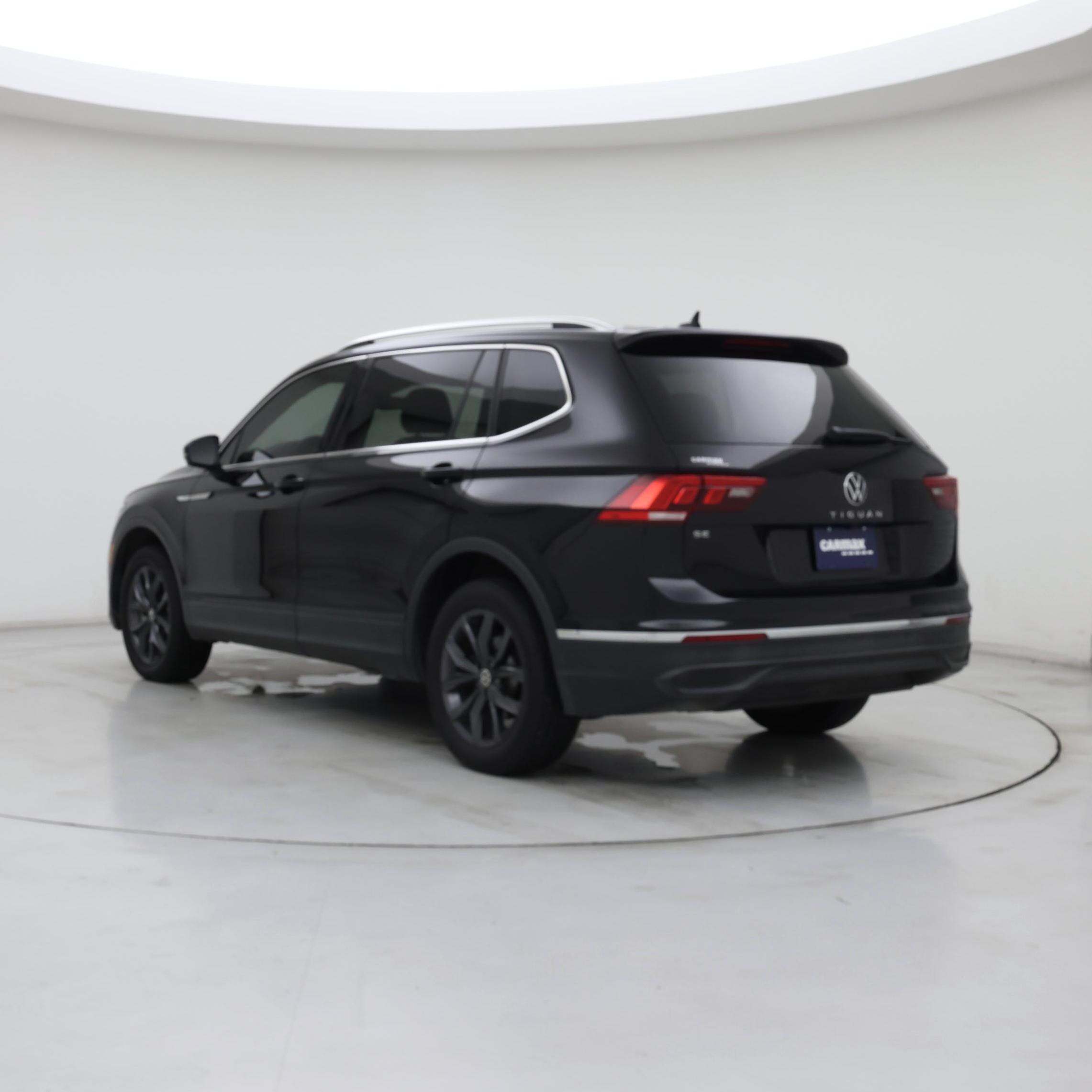 Thumbnail: 2023 Volkswagen Tiguan - 2