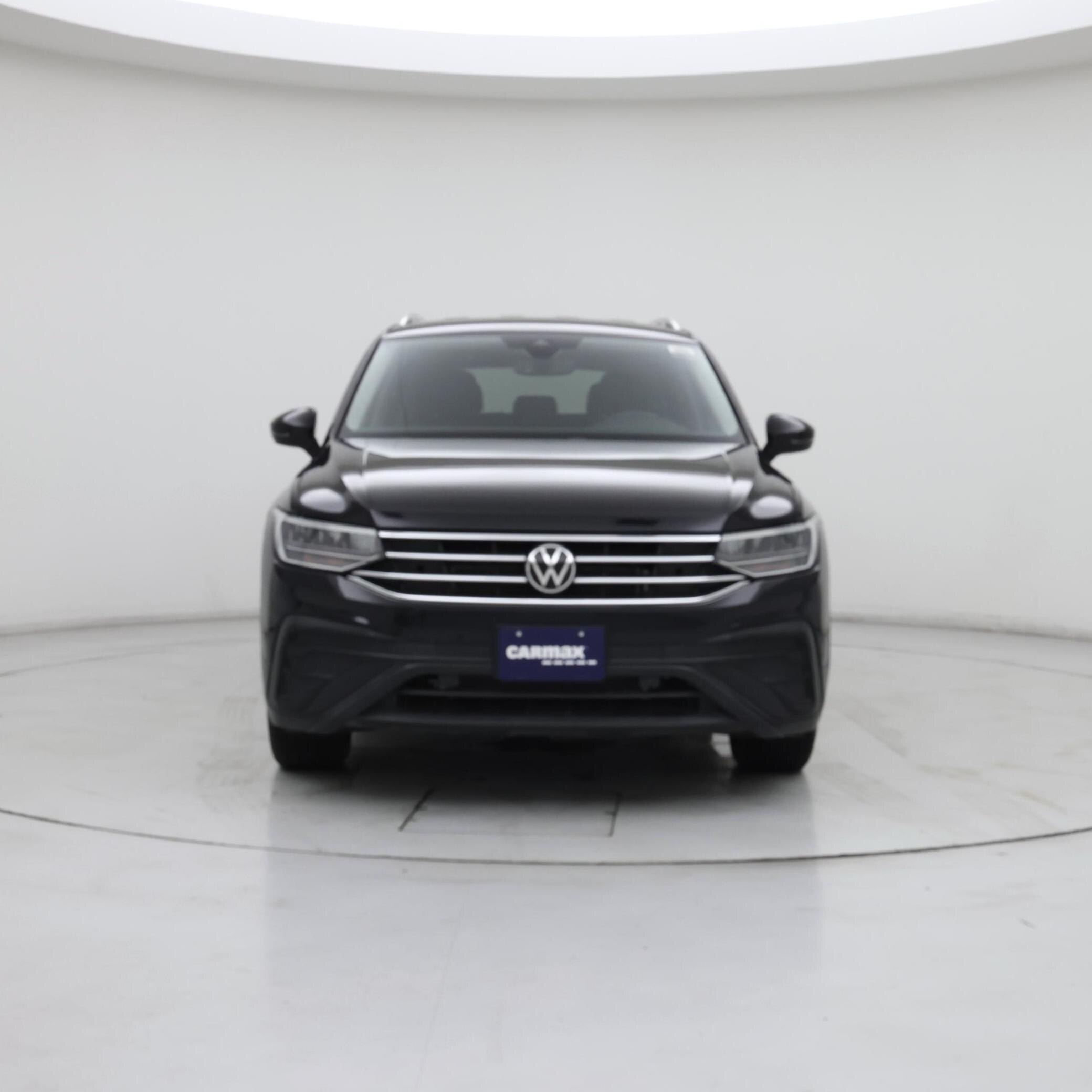 Thumbnail: 2023 Volkswagen Tiguan - 5