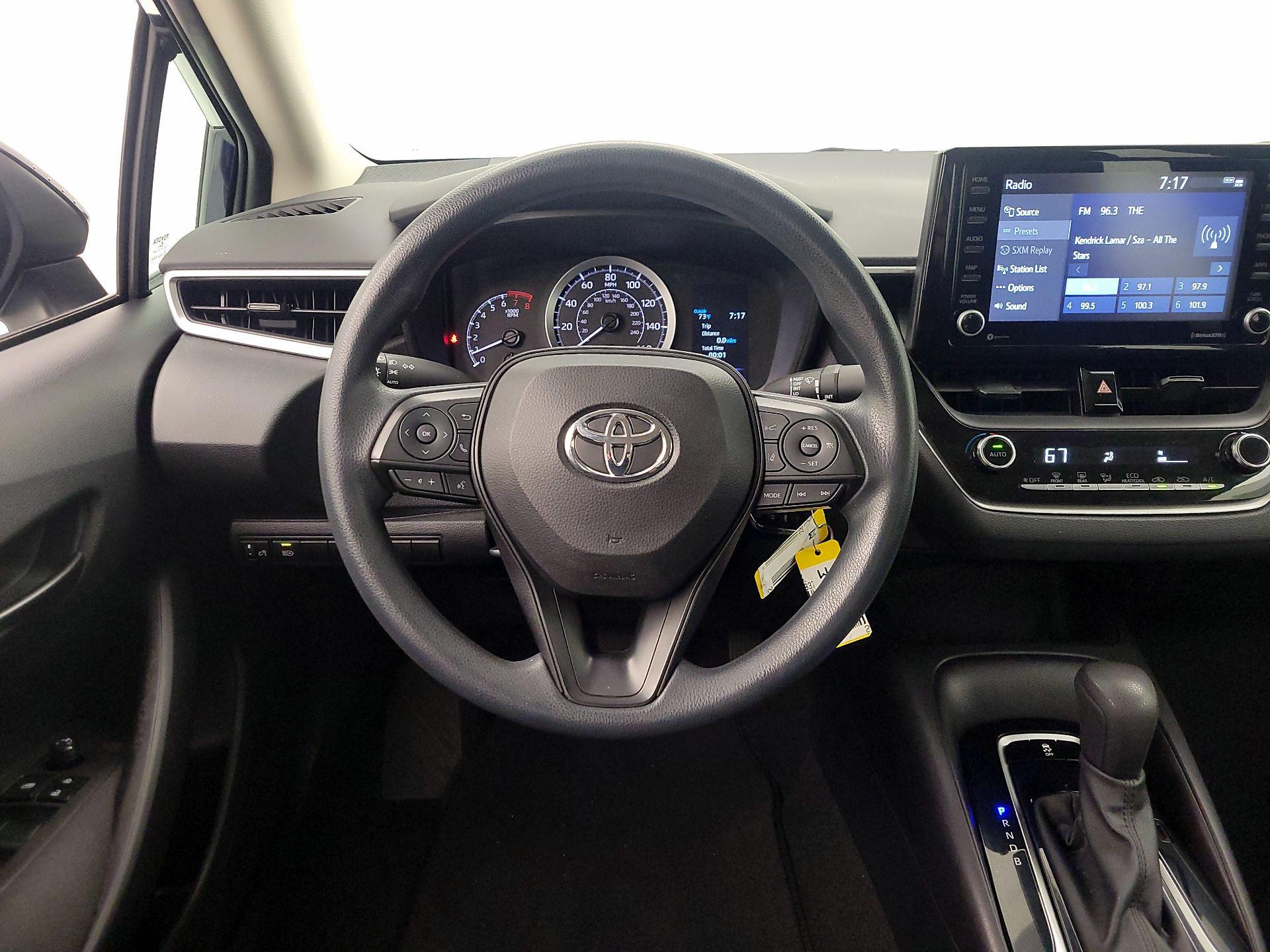 Thumbnail: 2022 Toyota Corolla - 10