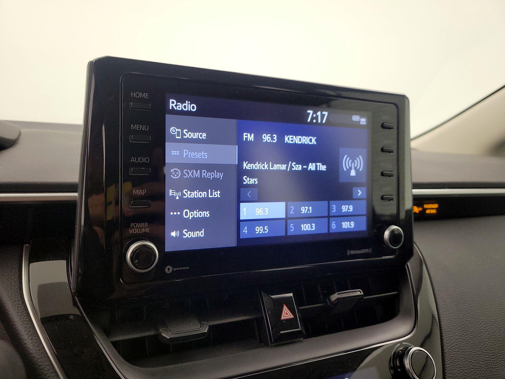 Thumbnail: 2022 Toyota Corolla - 15