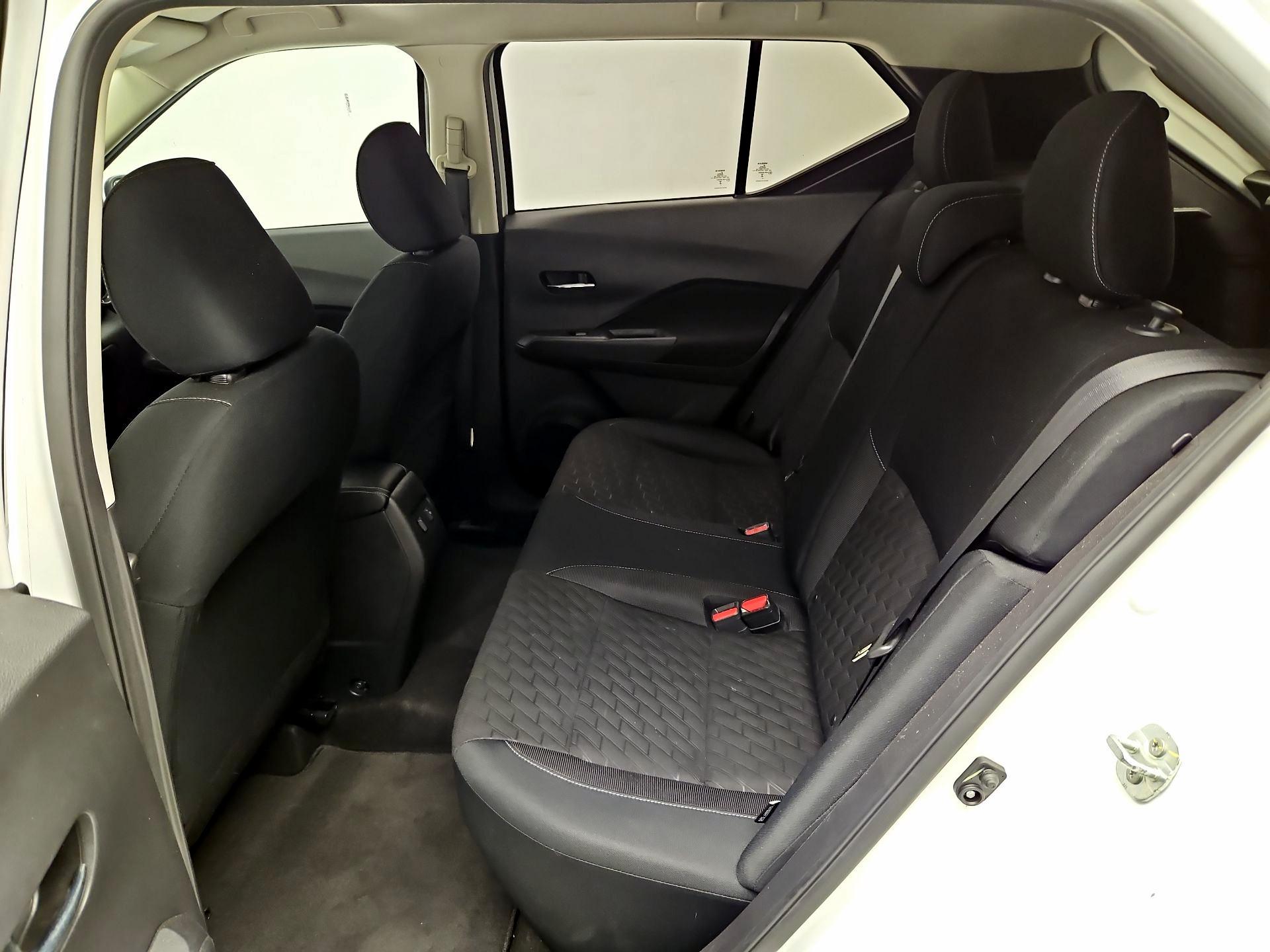 Thumbnail: 2023 Nissan Kicks - 18