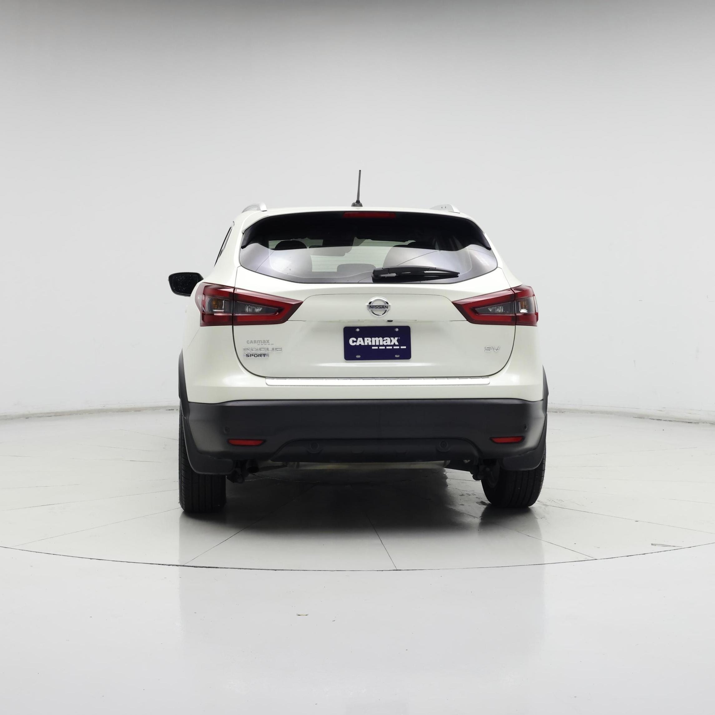 Thumbnail: 2021 Nissan Rogue Sport - 6