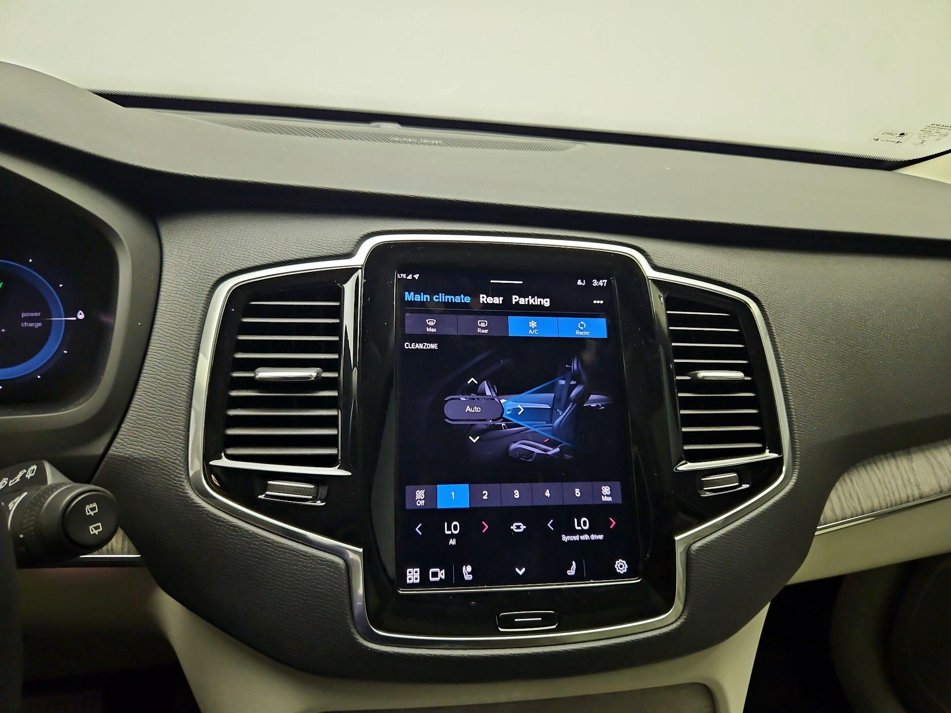 Thumbnail: 2023 Volvo XC90 - 15