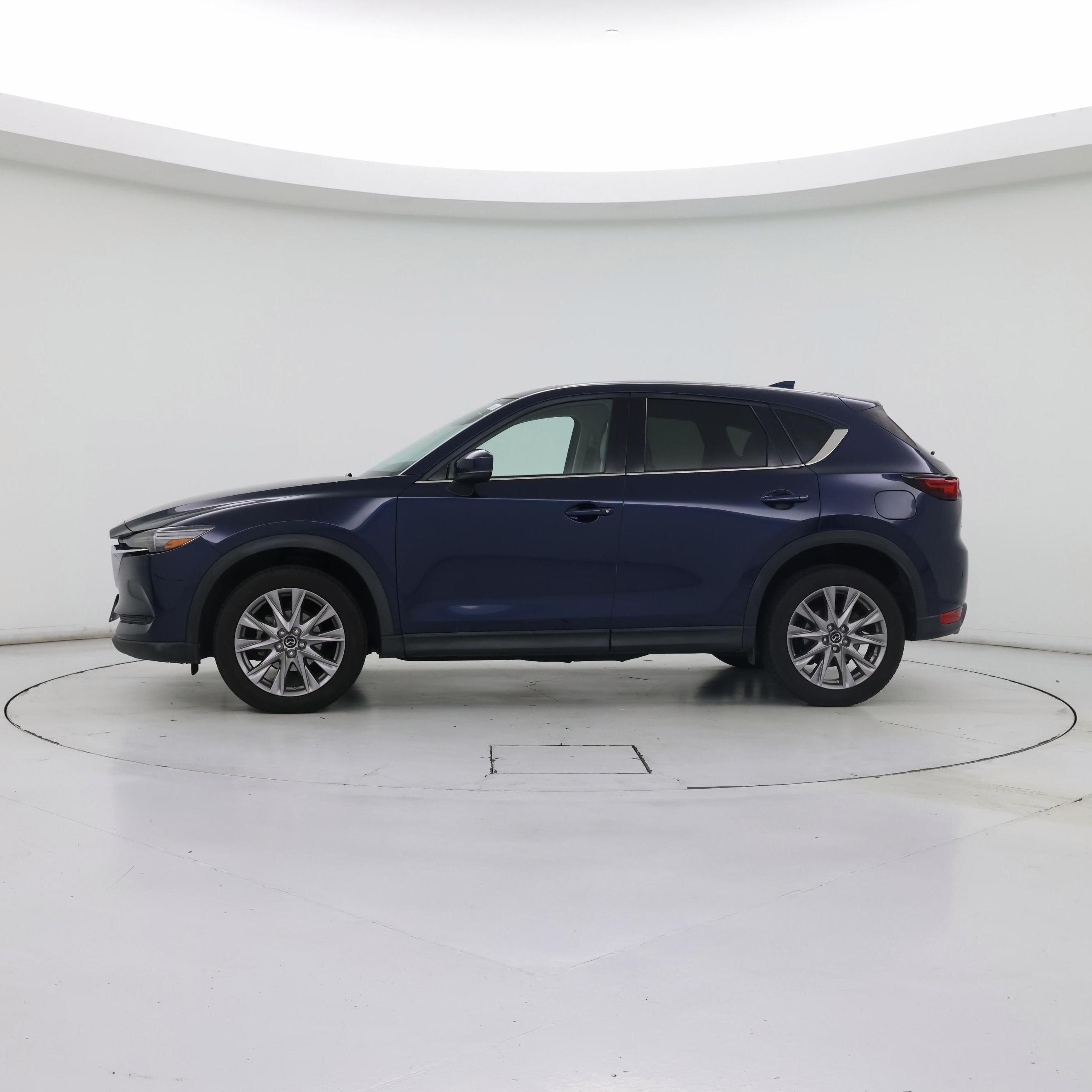Thumbnail: 2020 Mazda CX-5 - 3