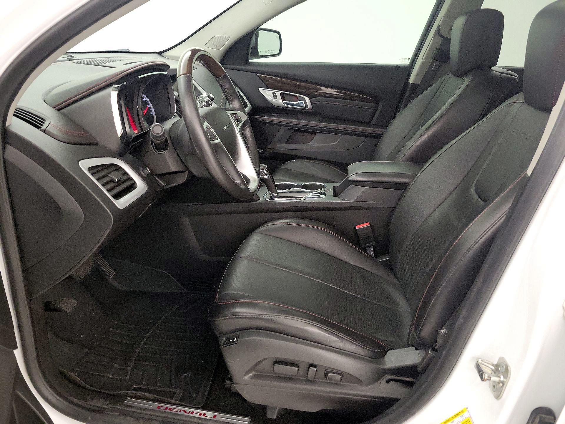 Thumbnail: 2015 GMC Terrain - 11