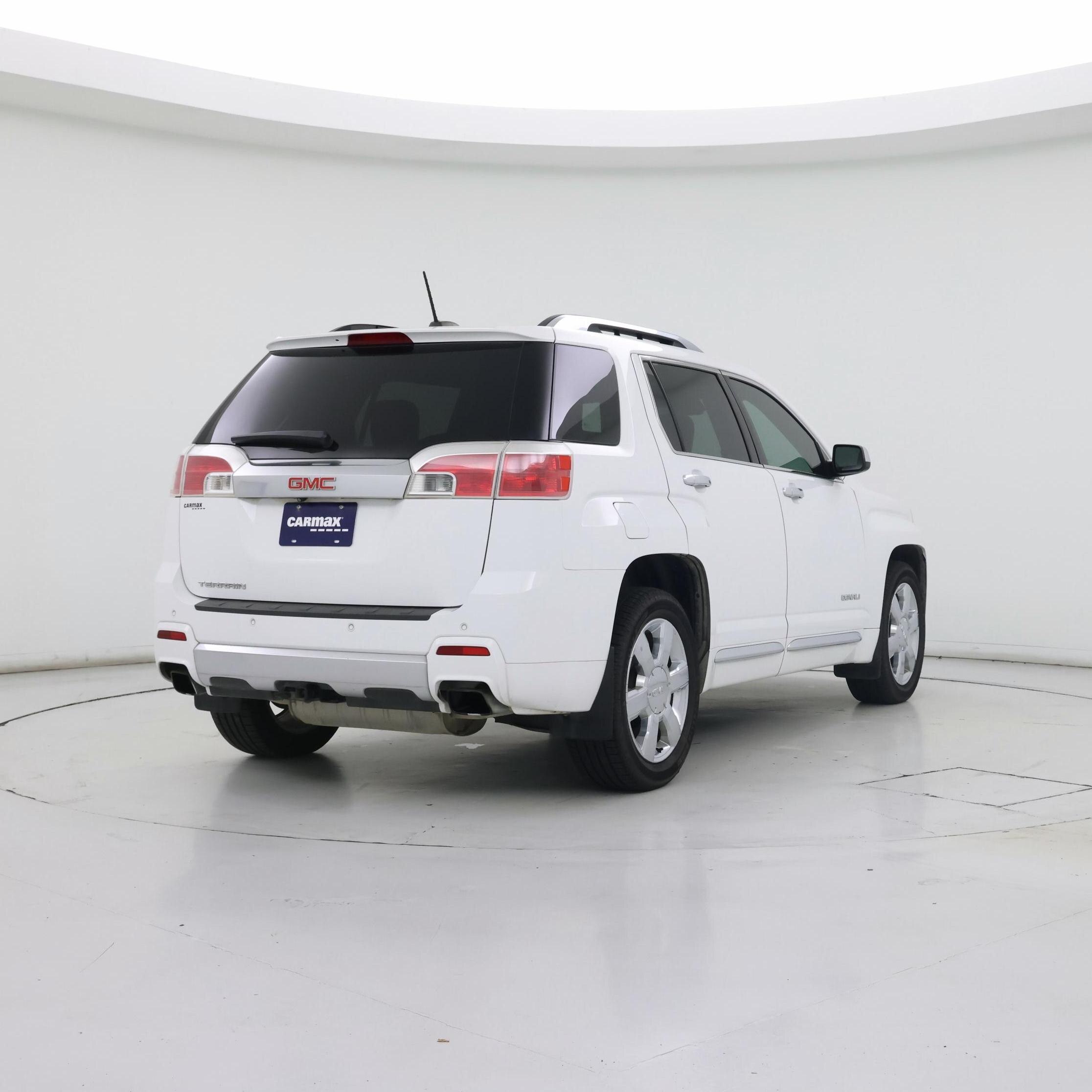 Thumbnail: 2015 GMC Terrain - 8