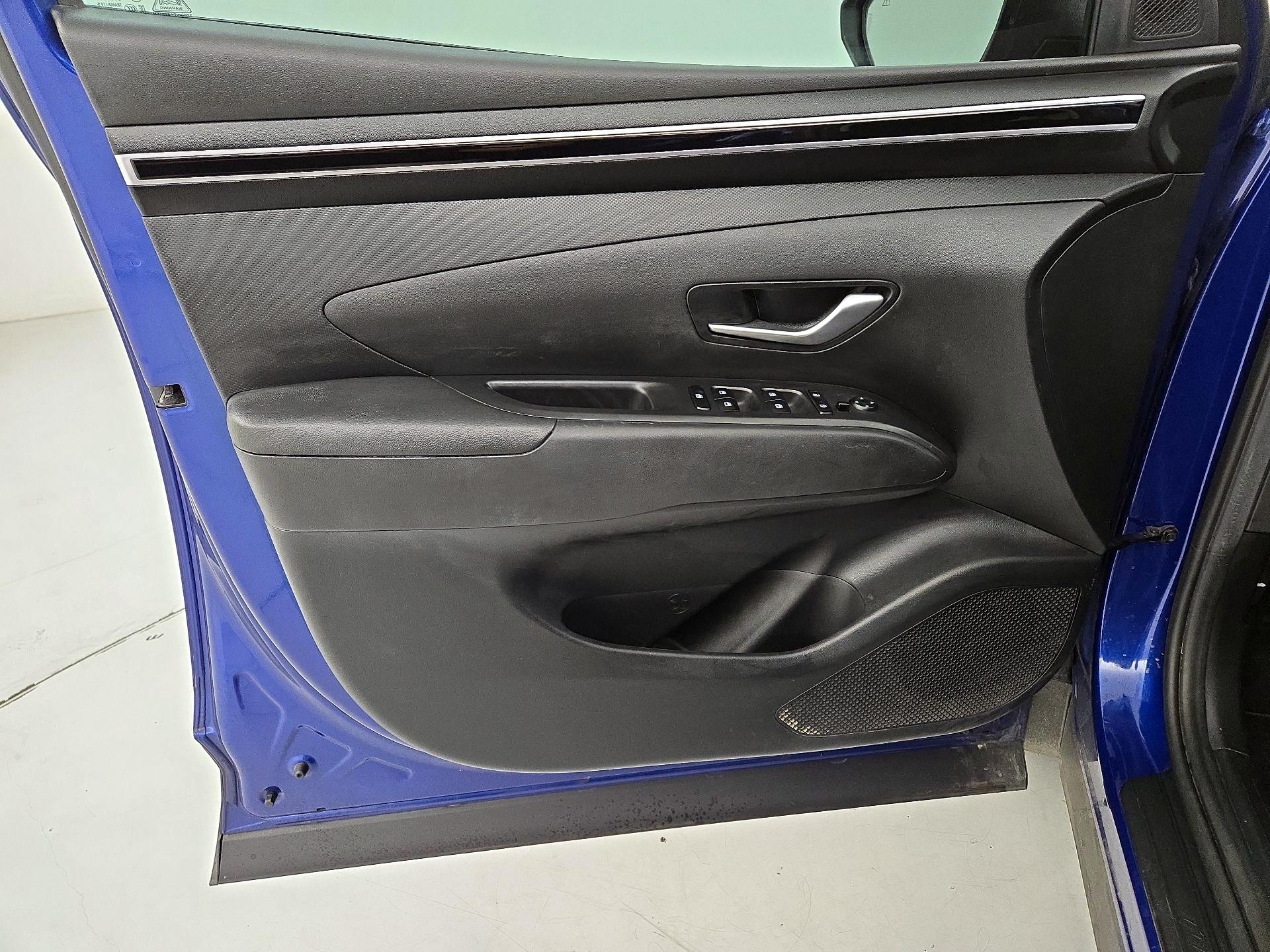 Thumbnail: 2023 Hyundai Tucson - 12