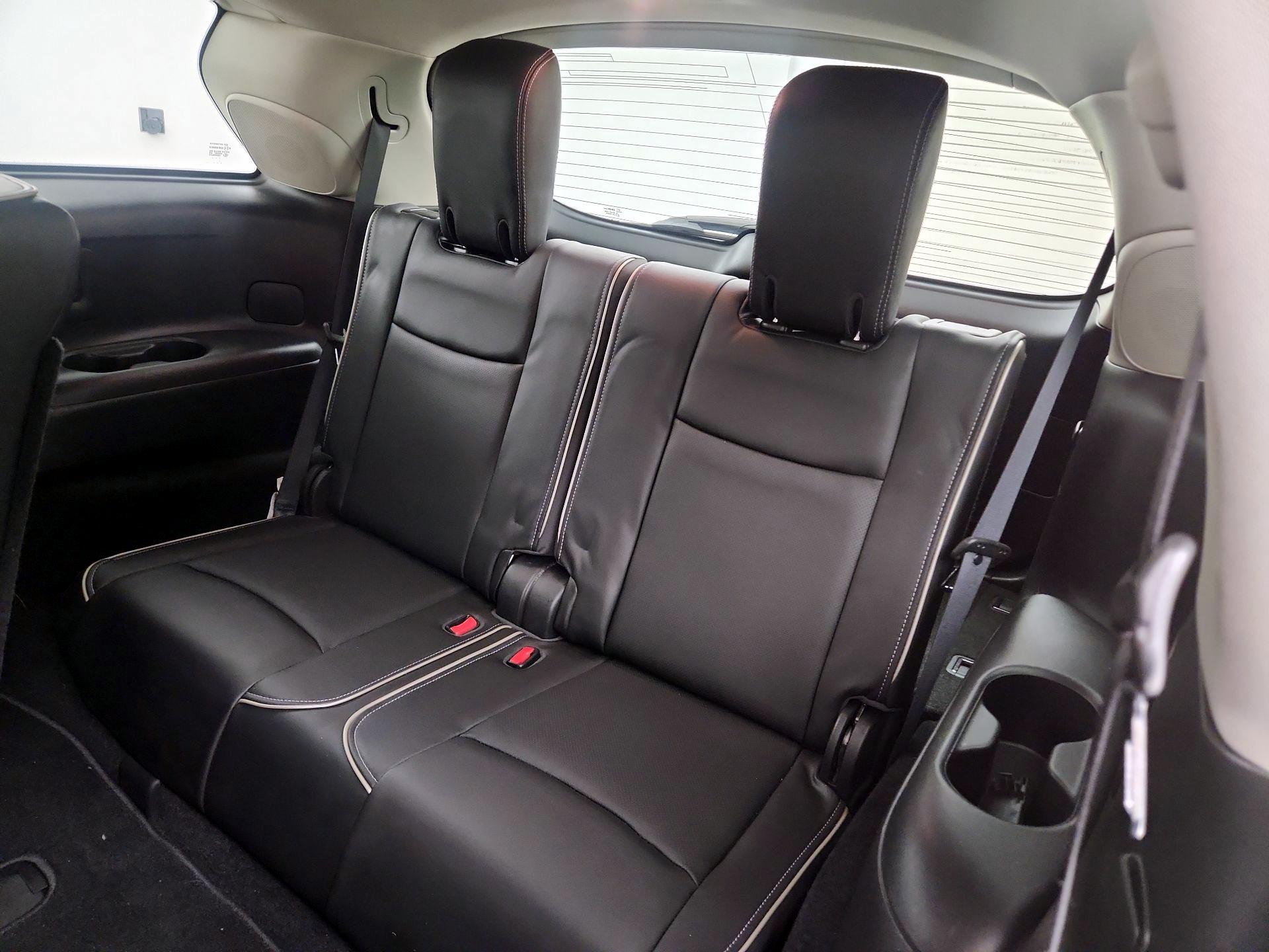 Thumbnail: 2017 INFINITI QX60 - 20