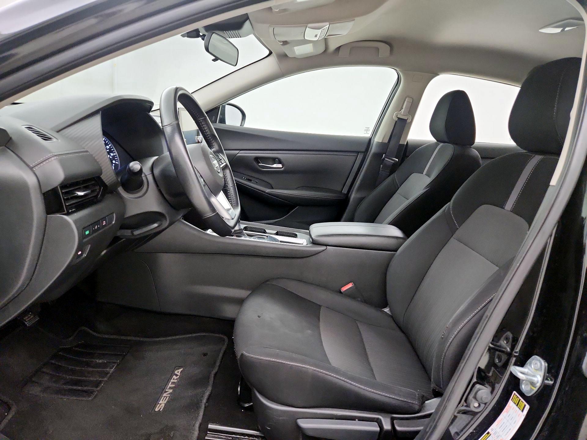 Thumbnail: 2023 Nissan Sentra - 9