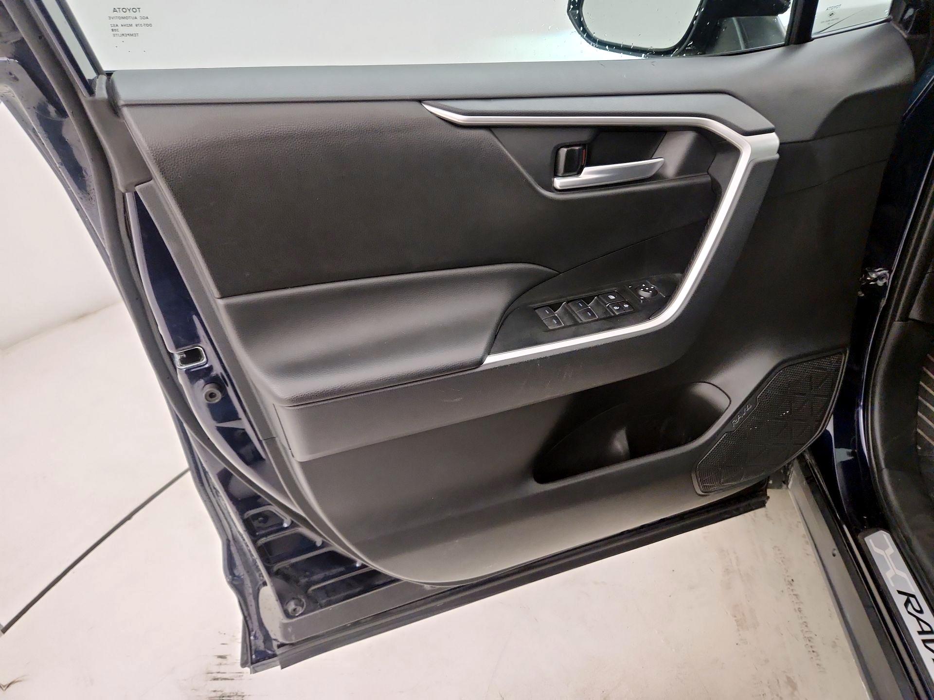 Thumbnail: 2024 Toyota RAV4 - 12