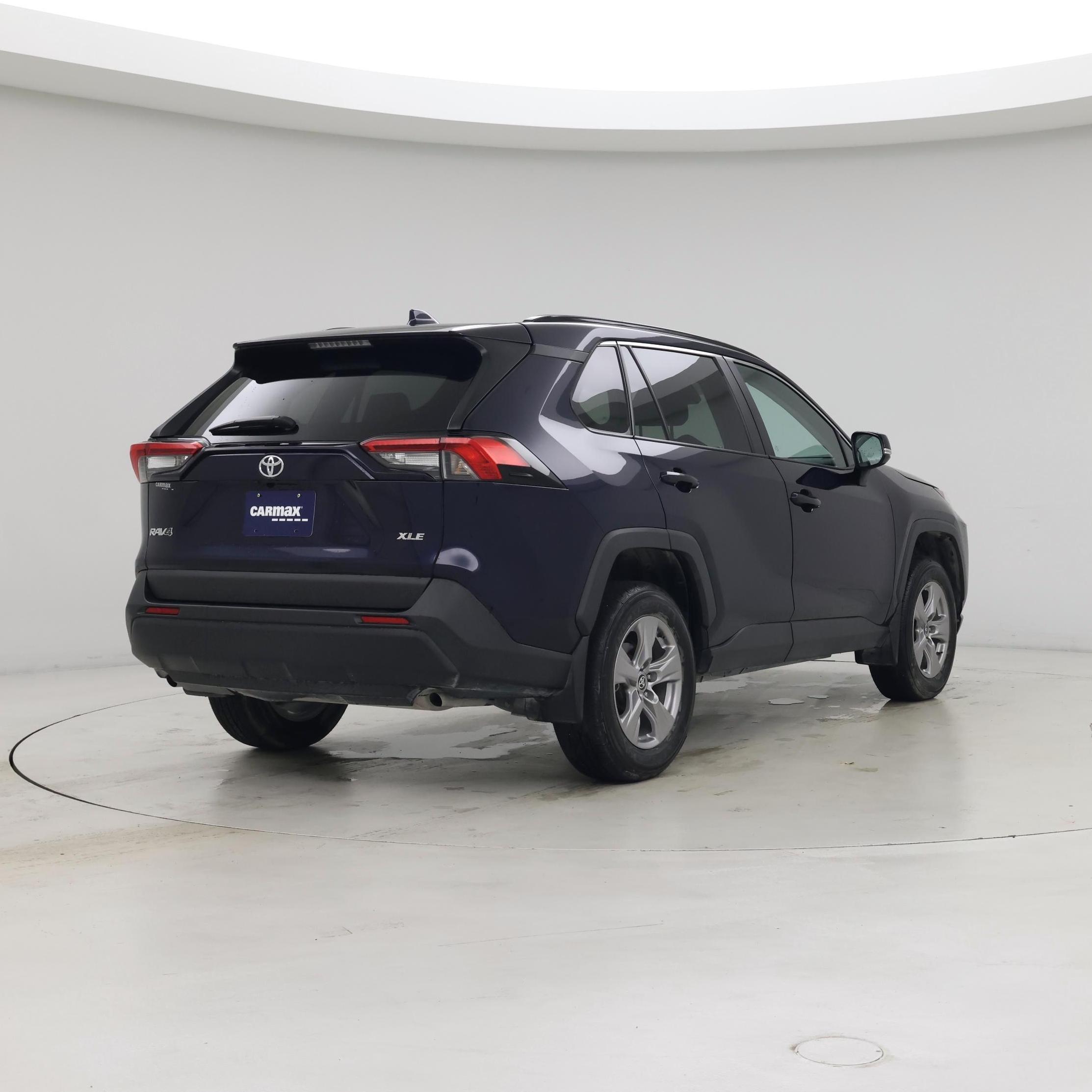 Thumbnail: 2024 Toyota RAV4 - 8