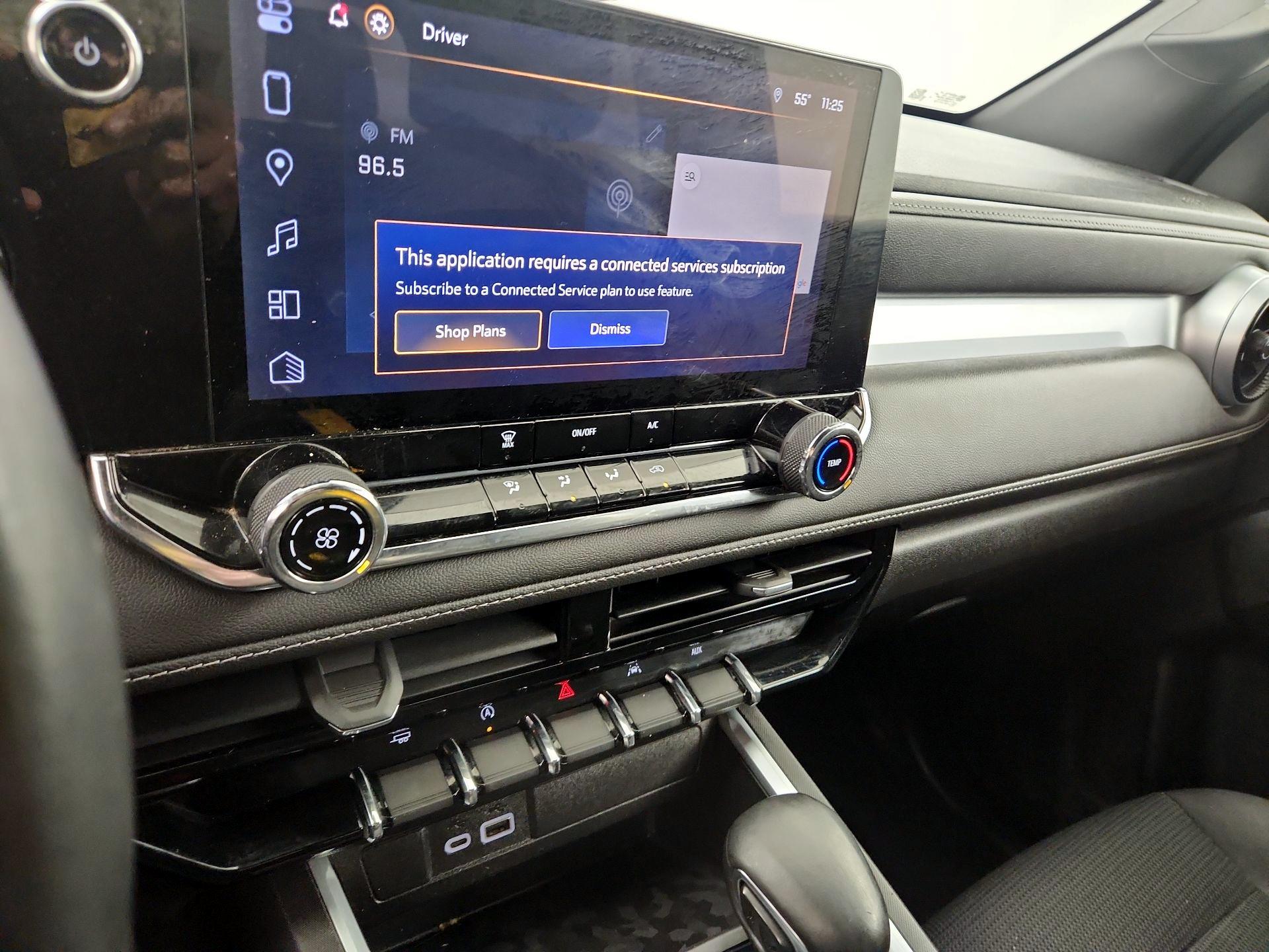 Thumbnail: 2023 Chevrolet Colorado - 16