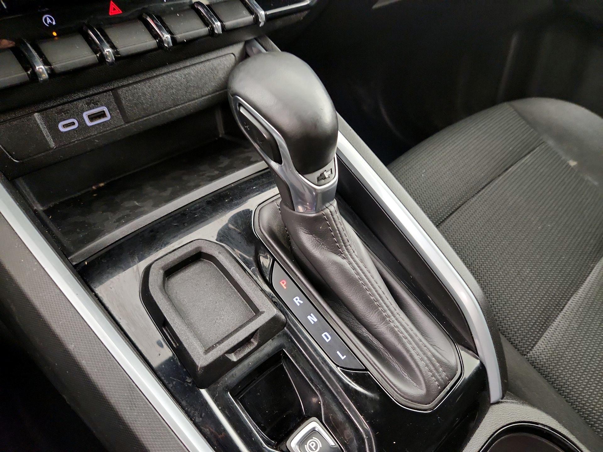 Thumbnail: 2023 Chevrolet Colorado - 17