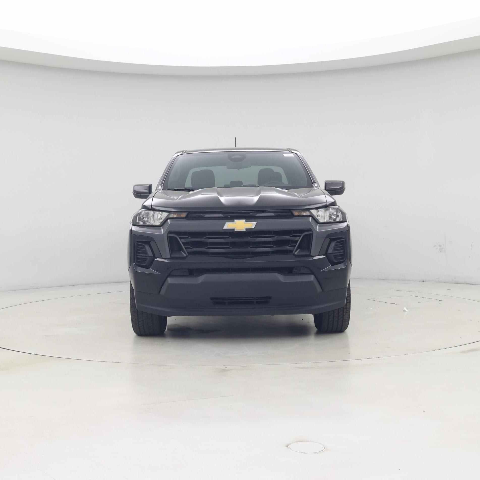Thumbnail: 2023 Chevrolet Colorado - 5