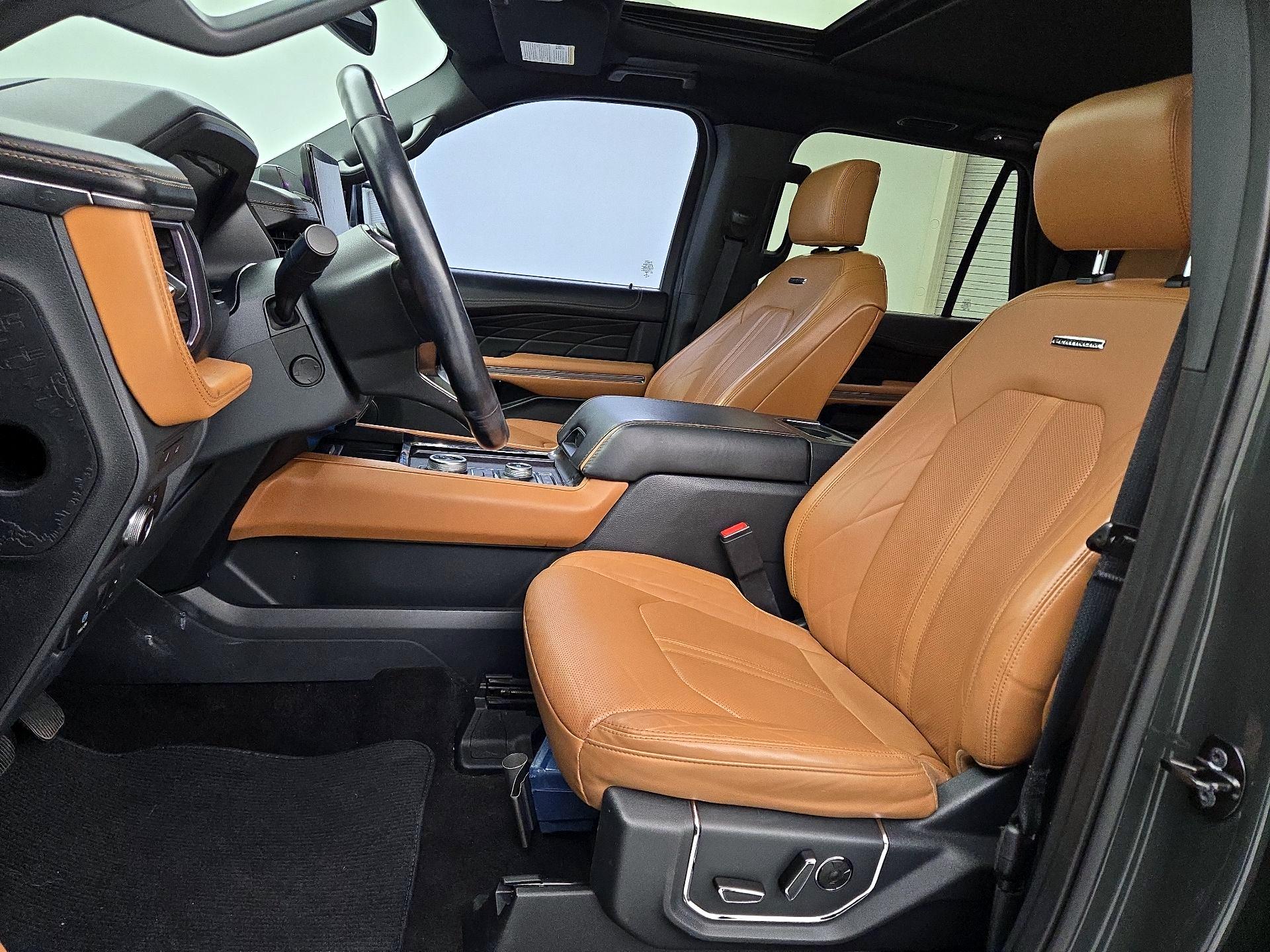 Thumbnail: 2022 Ford Expedition MAX - 11