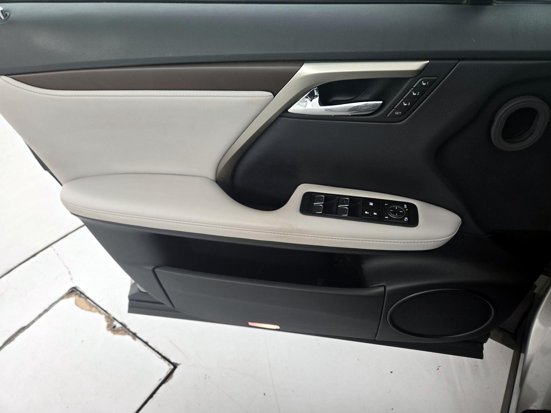 Thumbnail: 2021 Lexus RX - 12