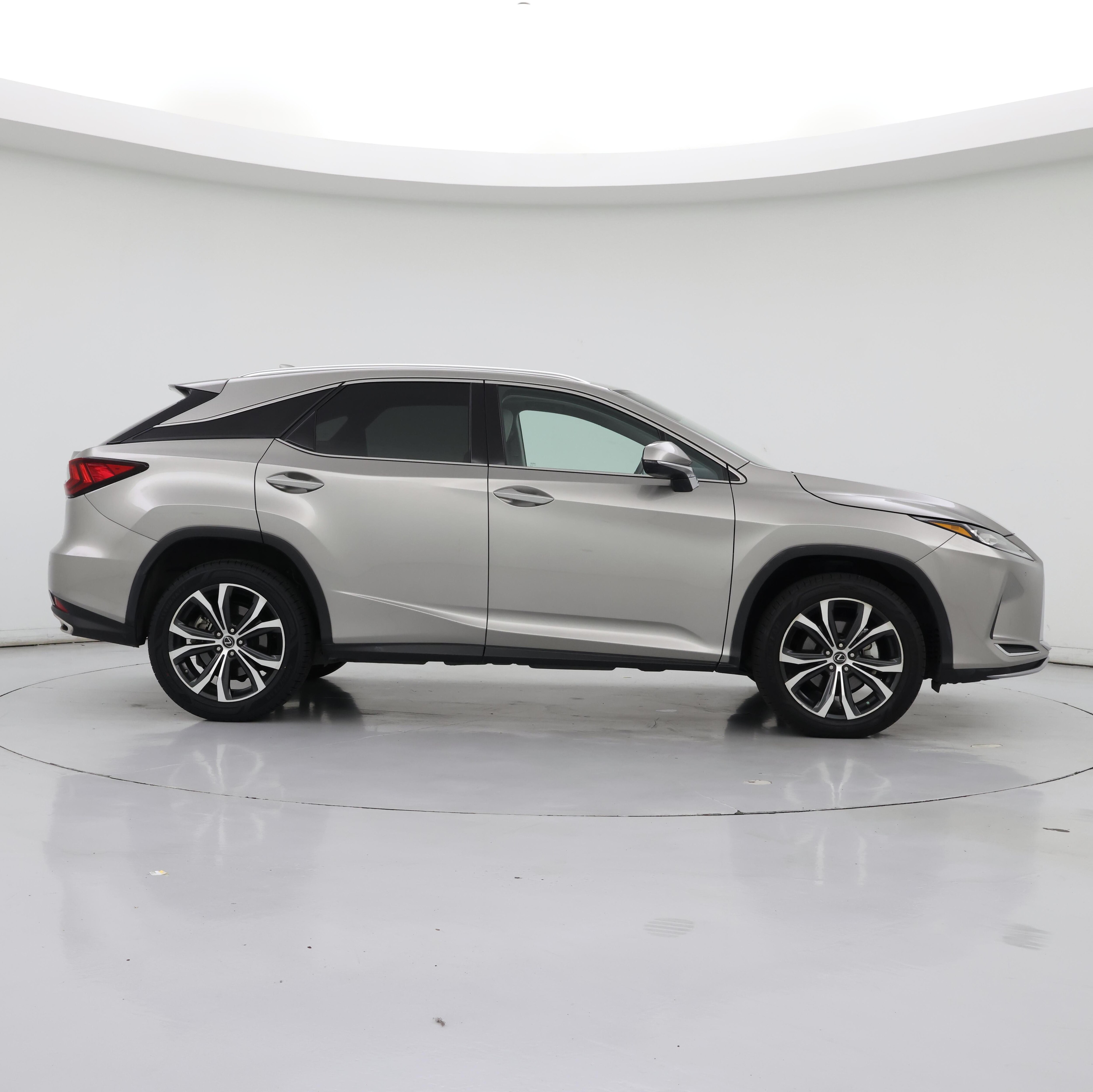 Thumbnail: 2021 Lexus RX - 7