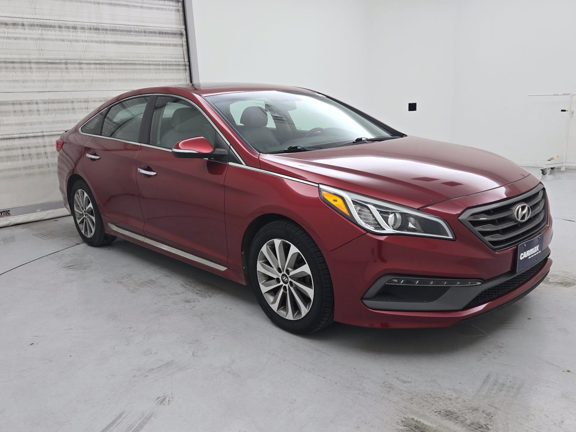 Thumbnail: 2016 Hyundai Sonata - 1